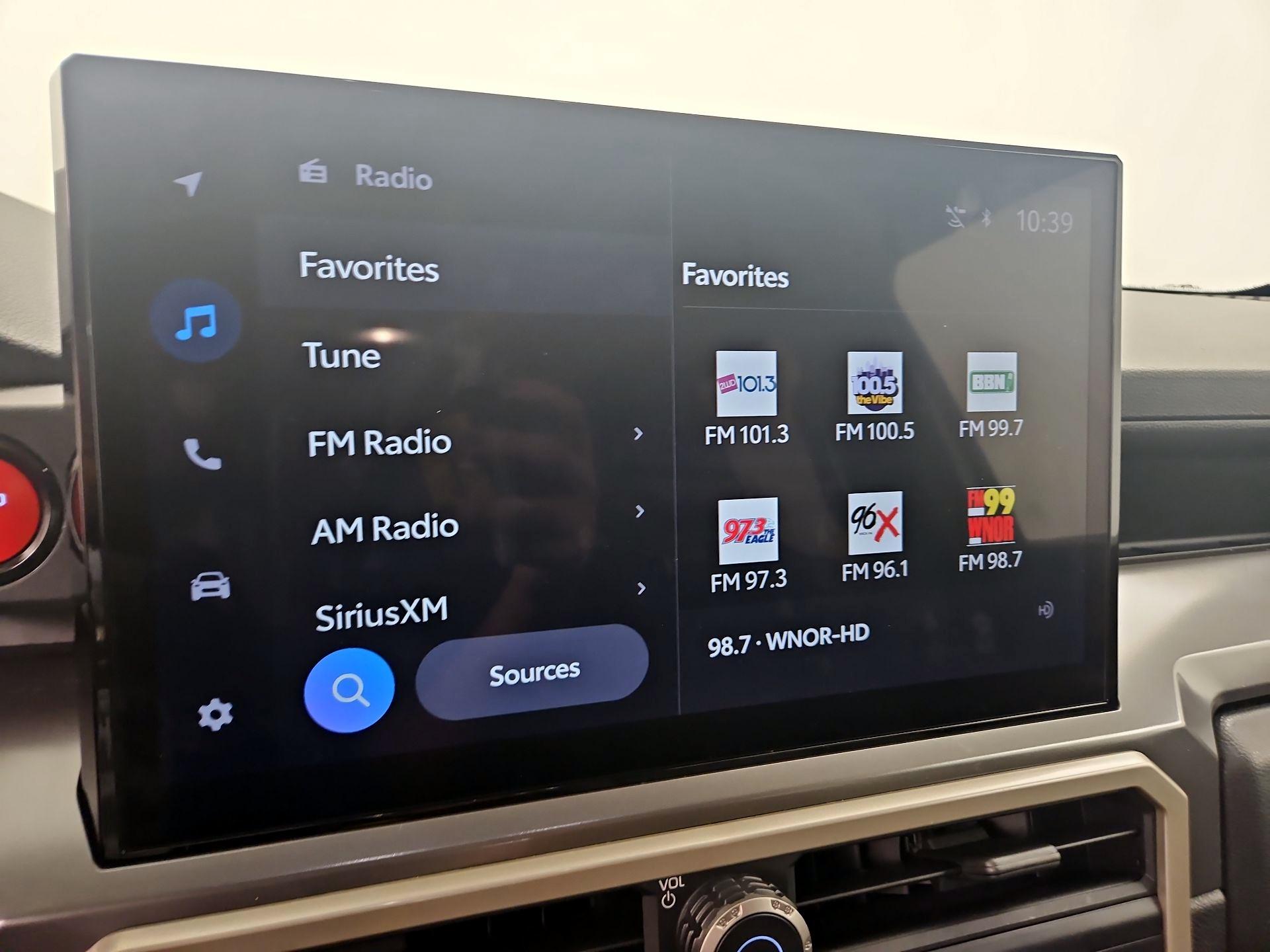 Thumbnail: 2024 Toyota Tacoma - 15