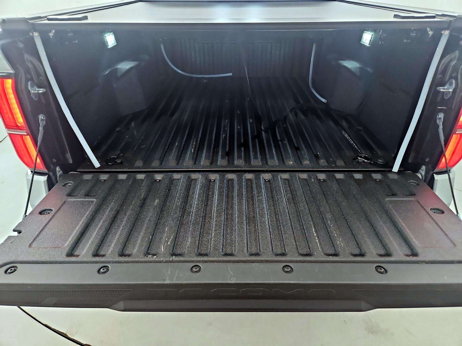 Thumbnail: 2024 Toyota Tacoma - 20