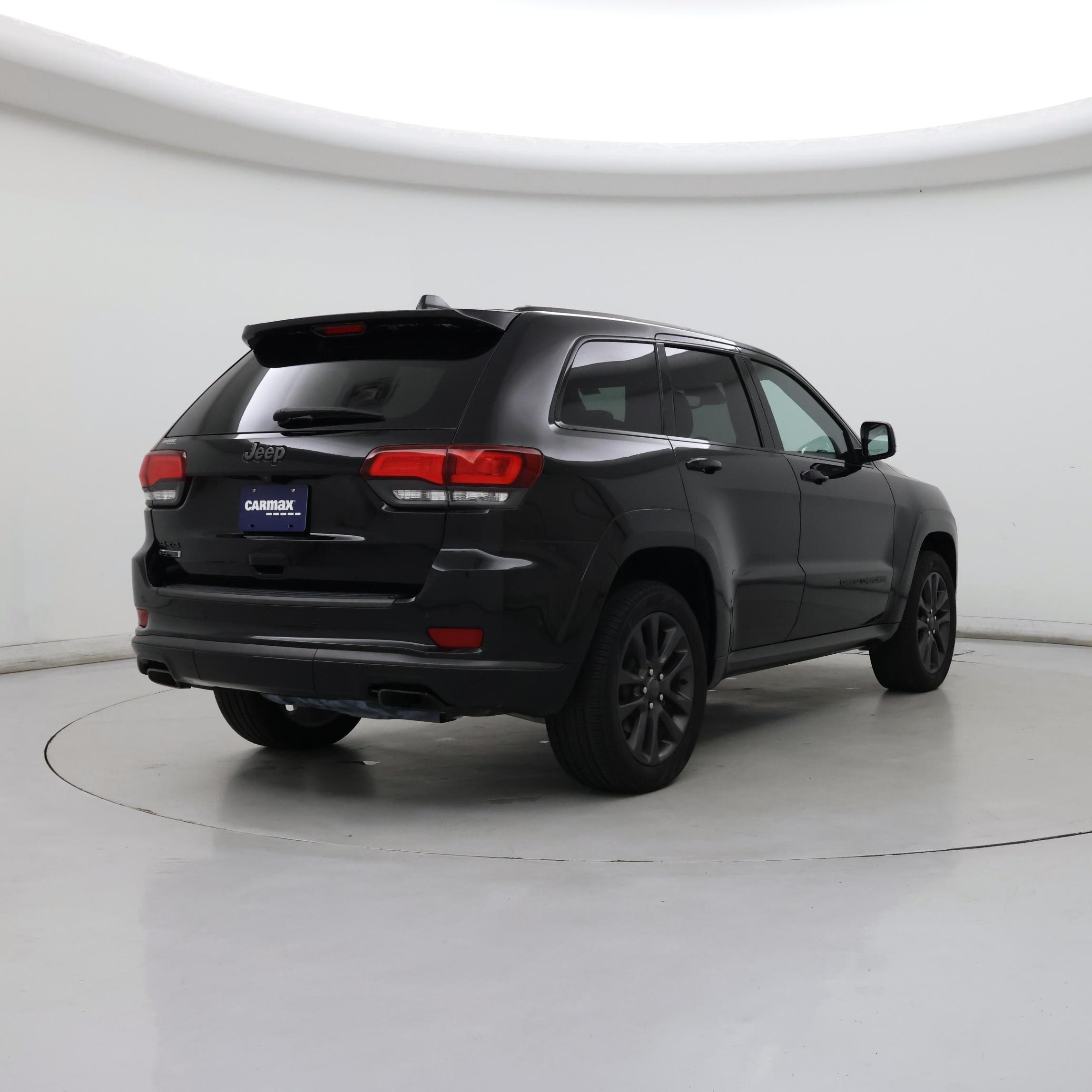 Thumbnail: 2018 Jeep Grand Cherokee - 8