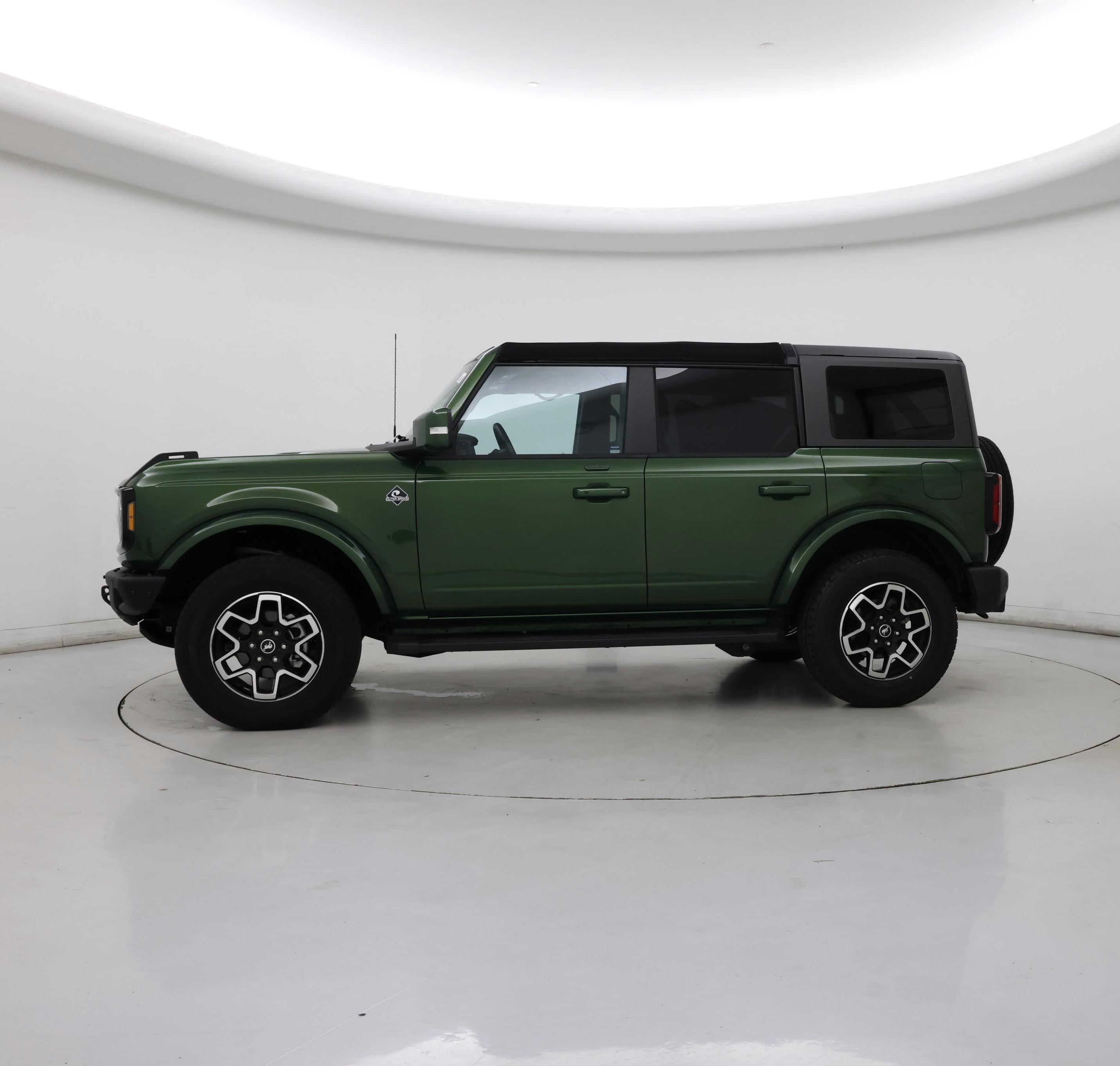 Thumbnail: 2023 Ford Bronco - 3