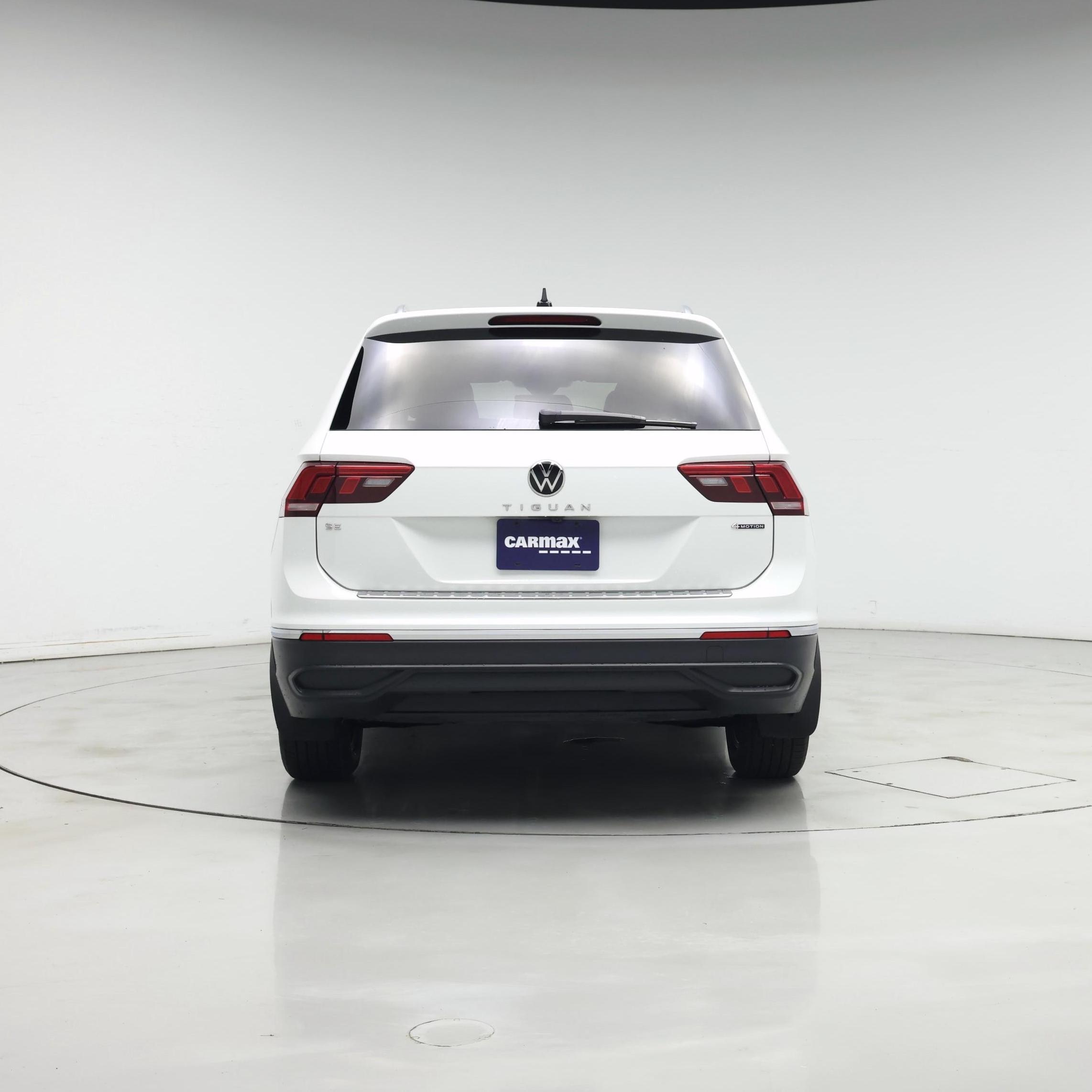 Thumbnail: 2022 Volkswagen Tiguan - 6