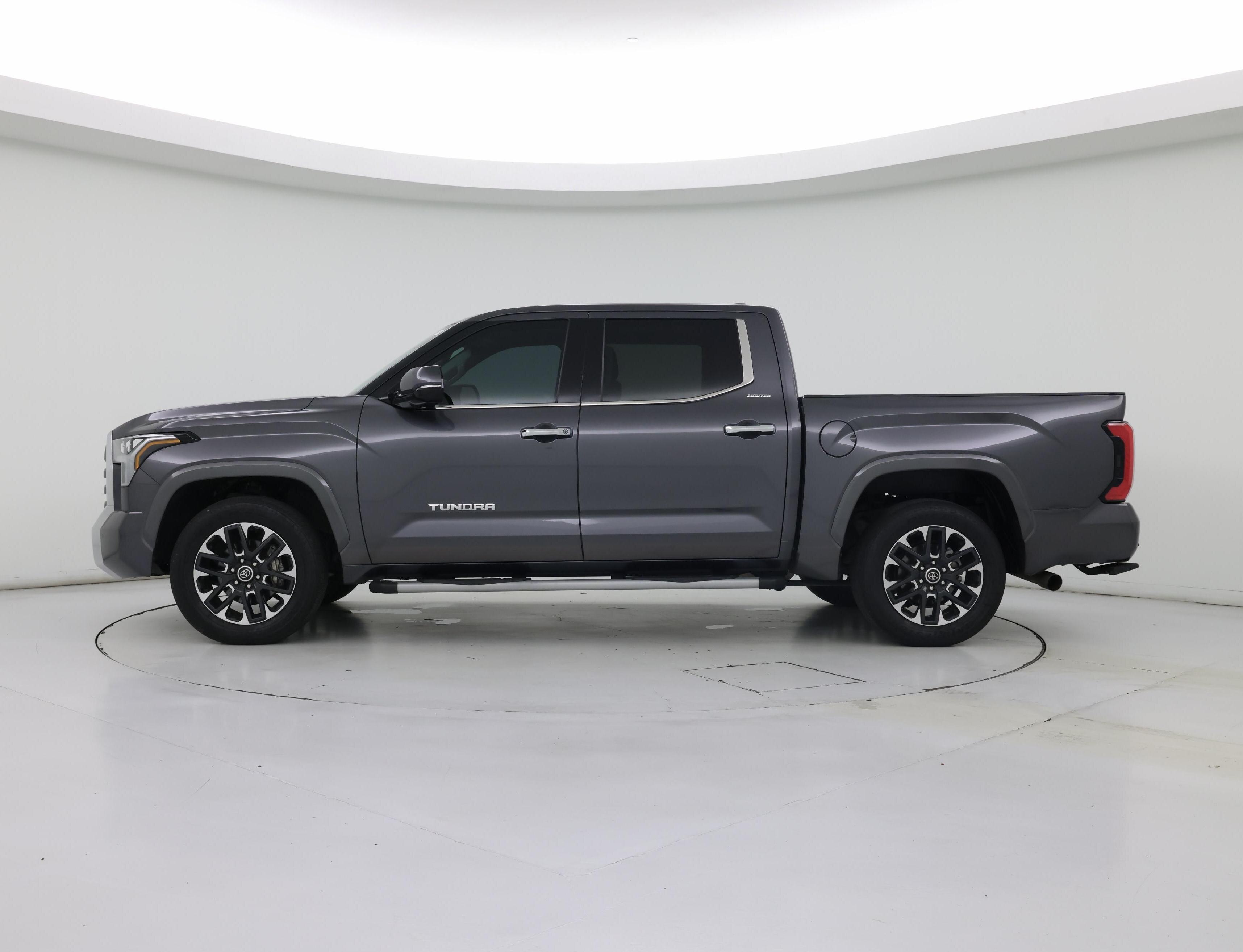 Thumbnail: 2023 Toyota Tundra - 3