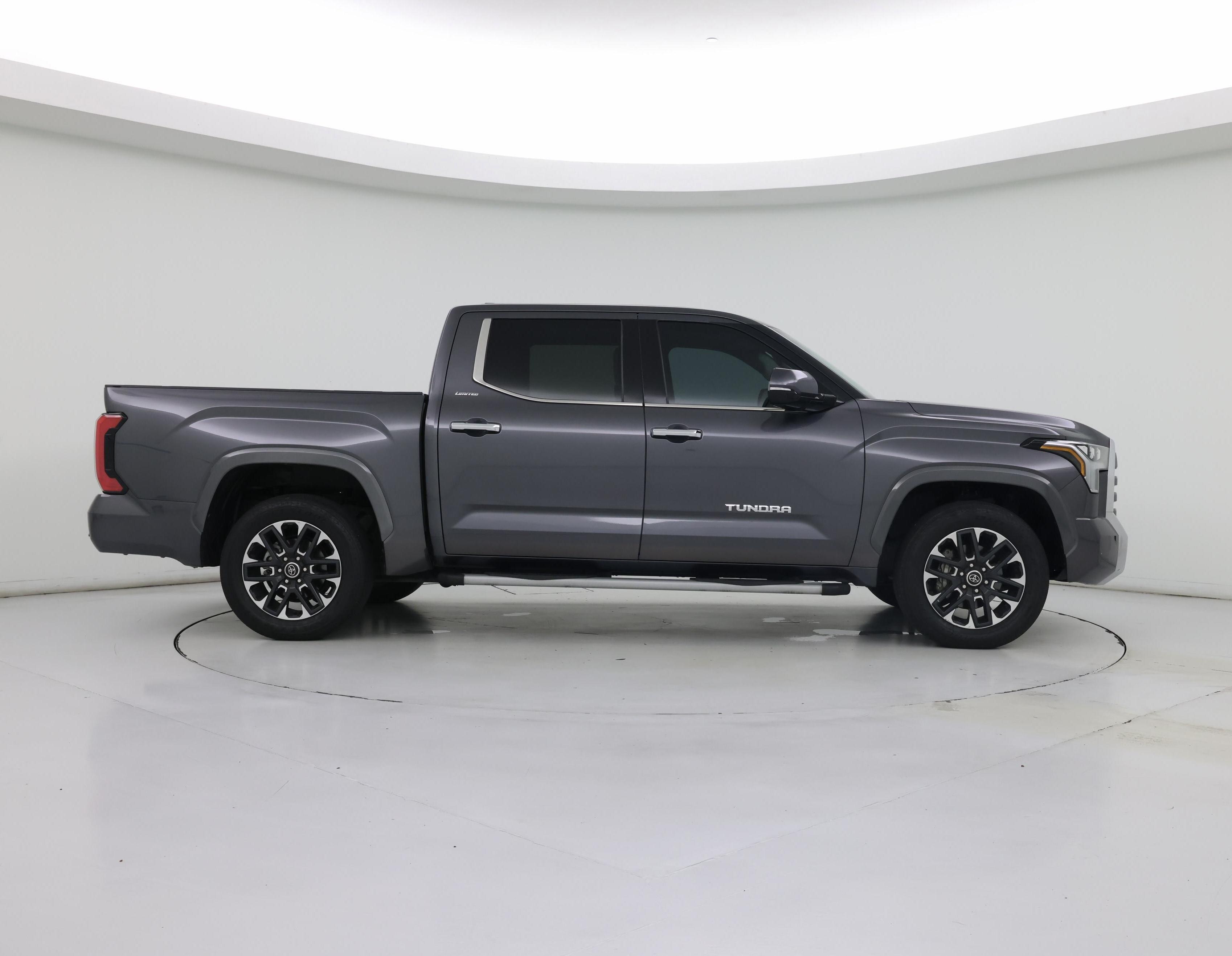 Thumbnail: 2023 Toyota Tundra - 7