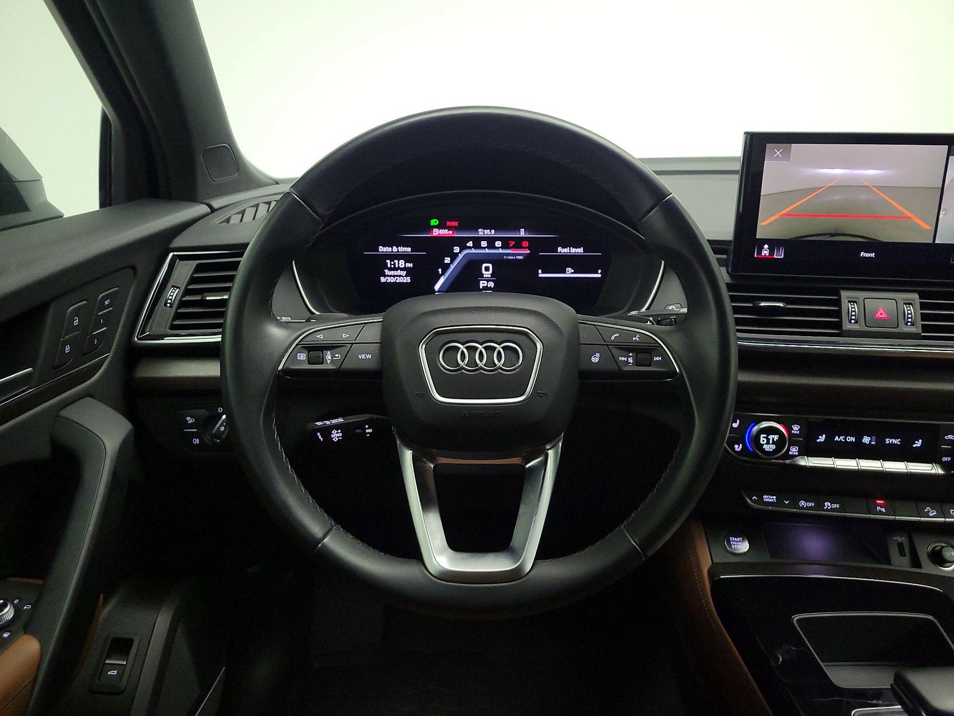 Thumbnail: 2022 Audi Q5 - 10