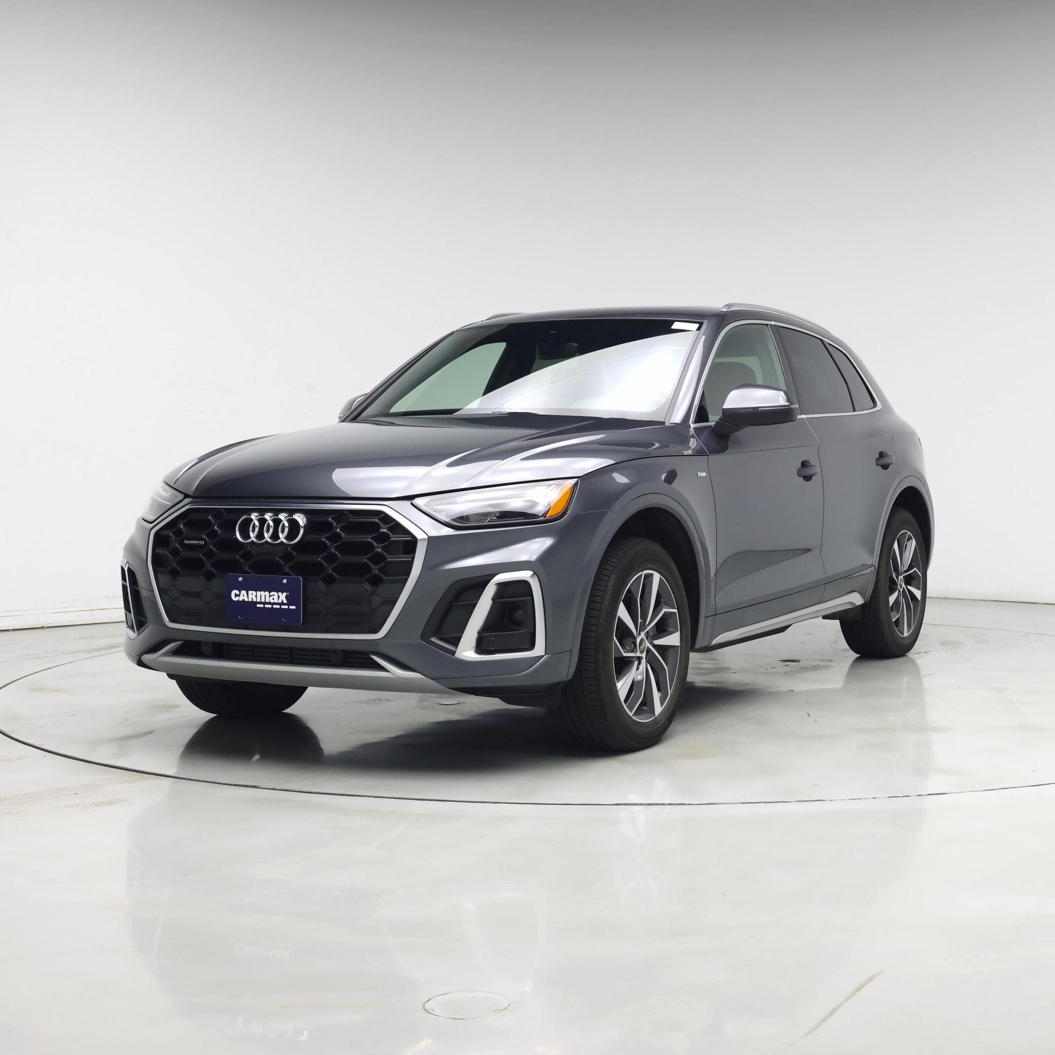 Thumbnail: 2022 Audi Q5 - 4