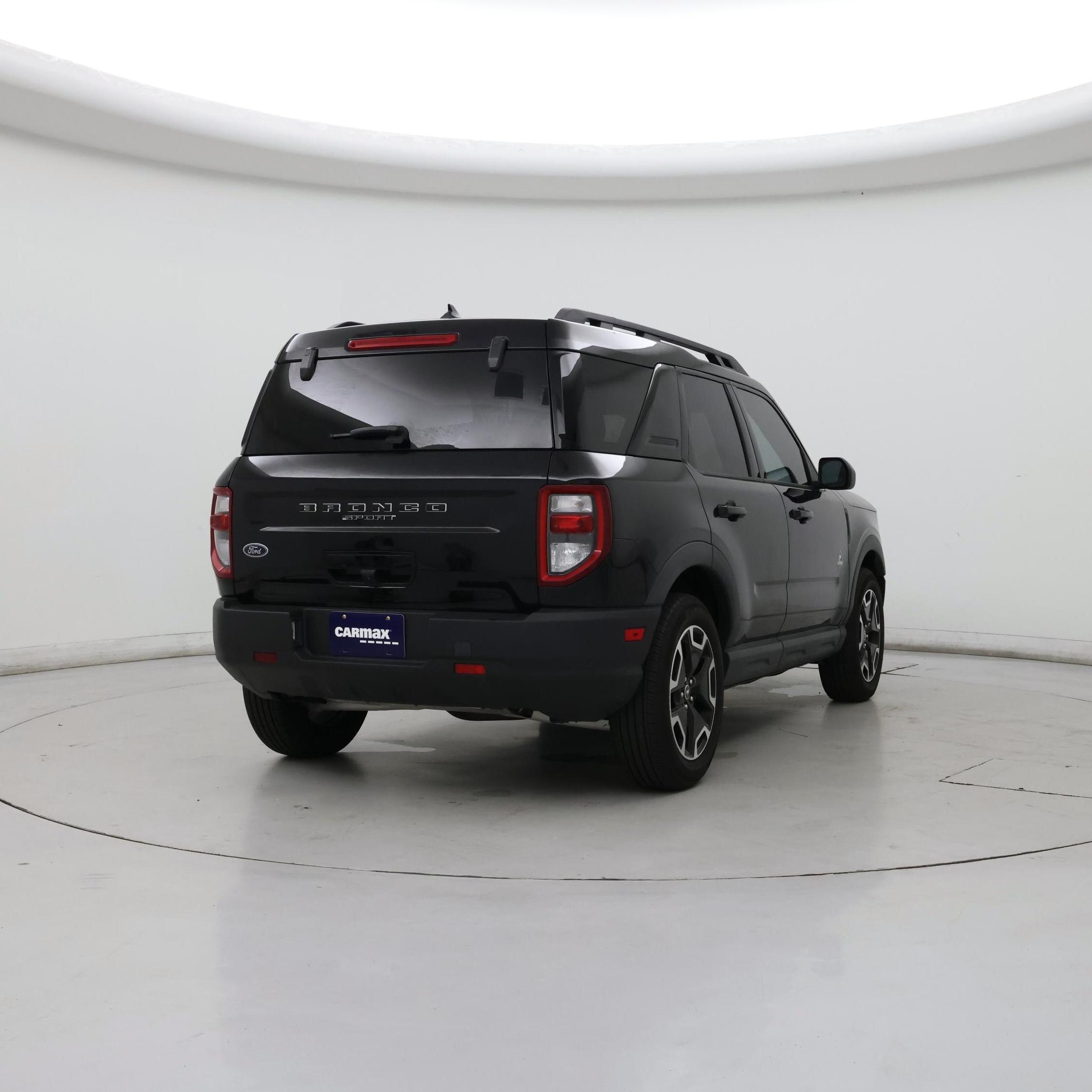 Thumbnail: 2022 Ford Bronco Sport - 8