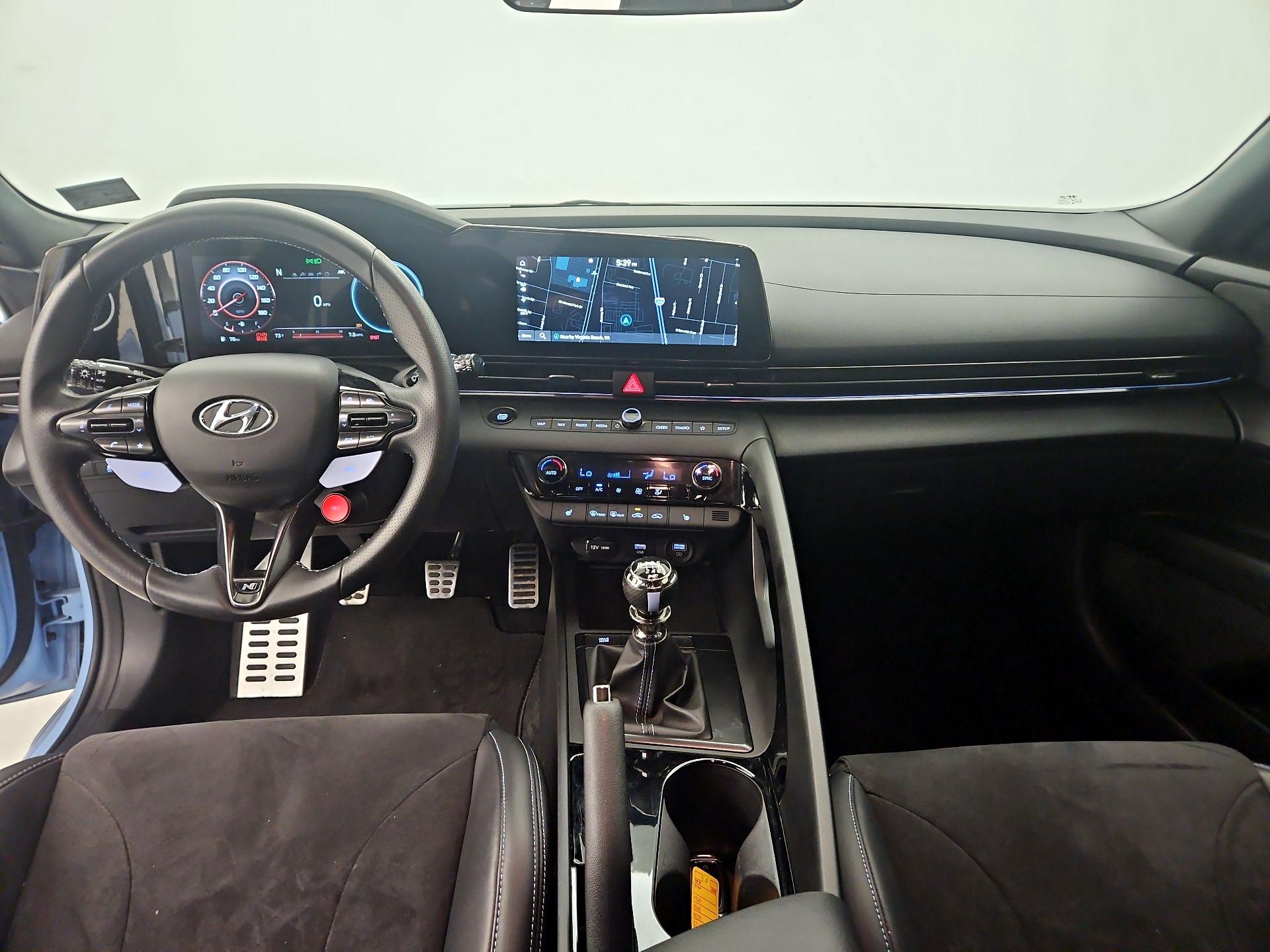 Thumbnail: 2023 Hyundai Elantra - 9