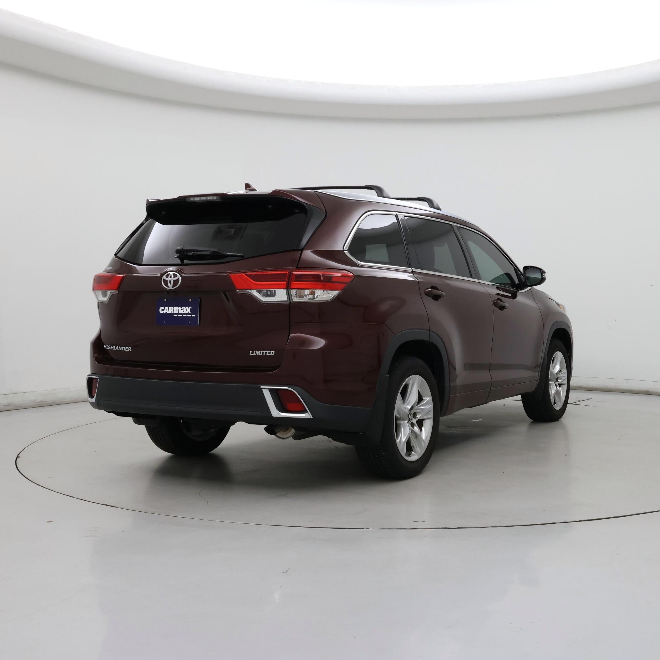 Thumbnail: 2018 Toyota Highlander - 8