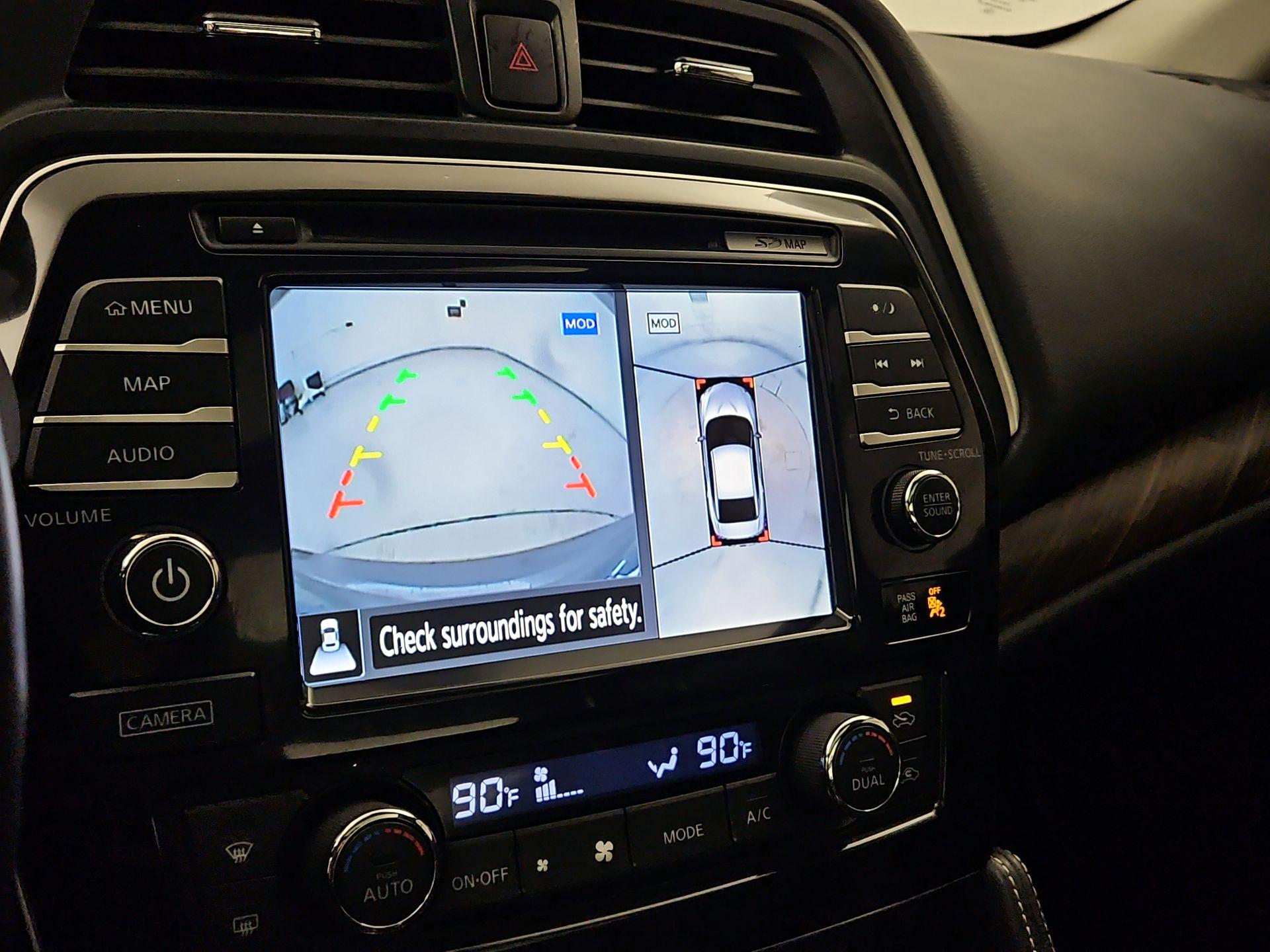 Thumbnail: 2016 Nissan Maxima - 15