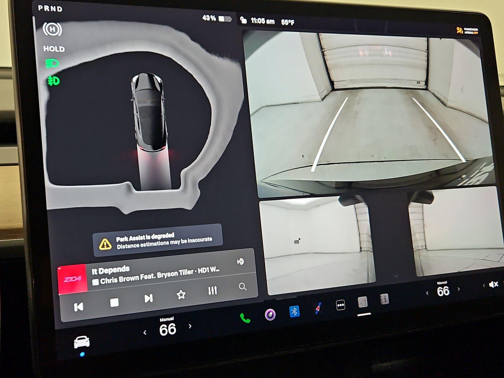 Thumbnail: 2023 Tesla Model 3 - 14