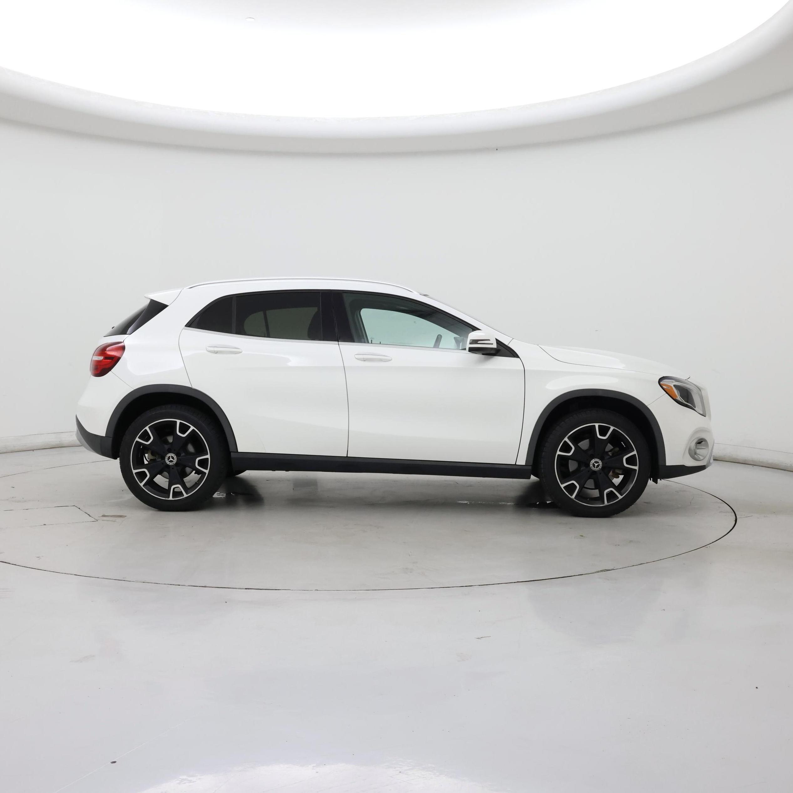 Thumbnail: 2018 Mercedes-Benz GLA - 7