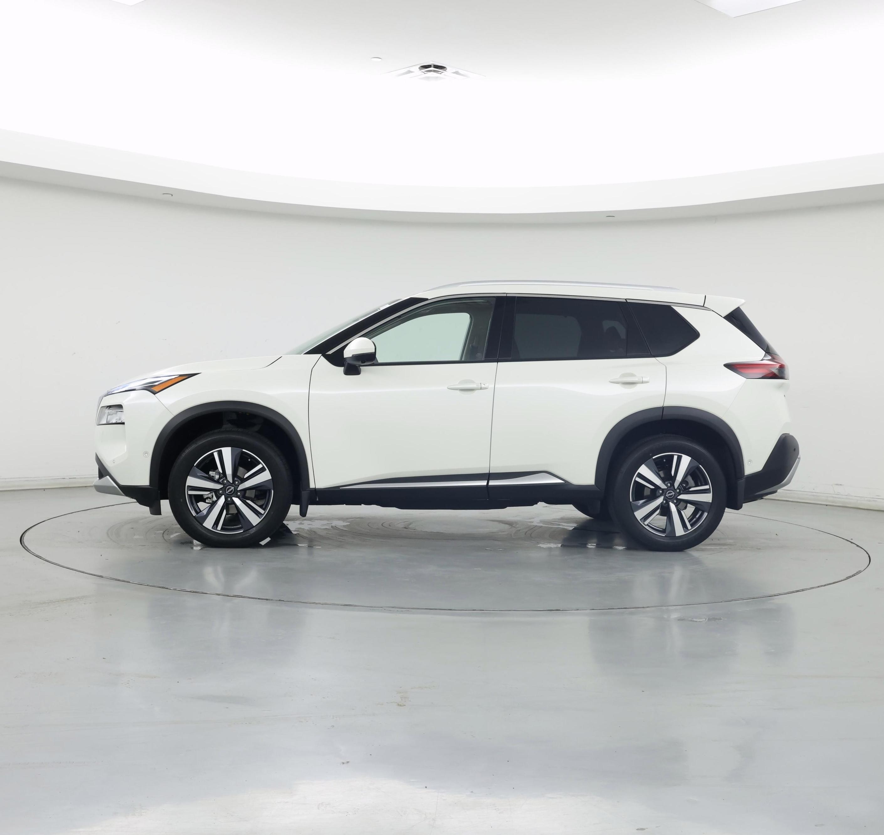 Thumbnail: 2023 Nissan Rogue - 3