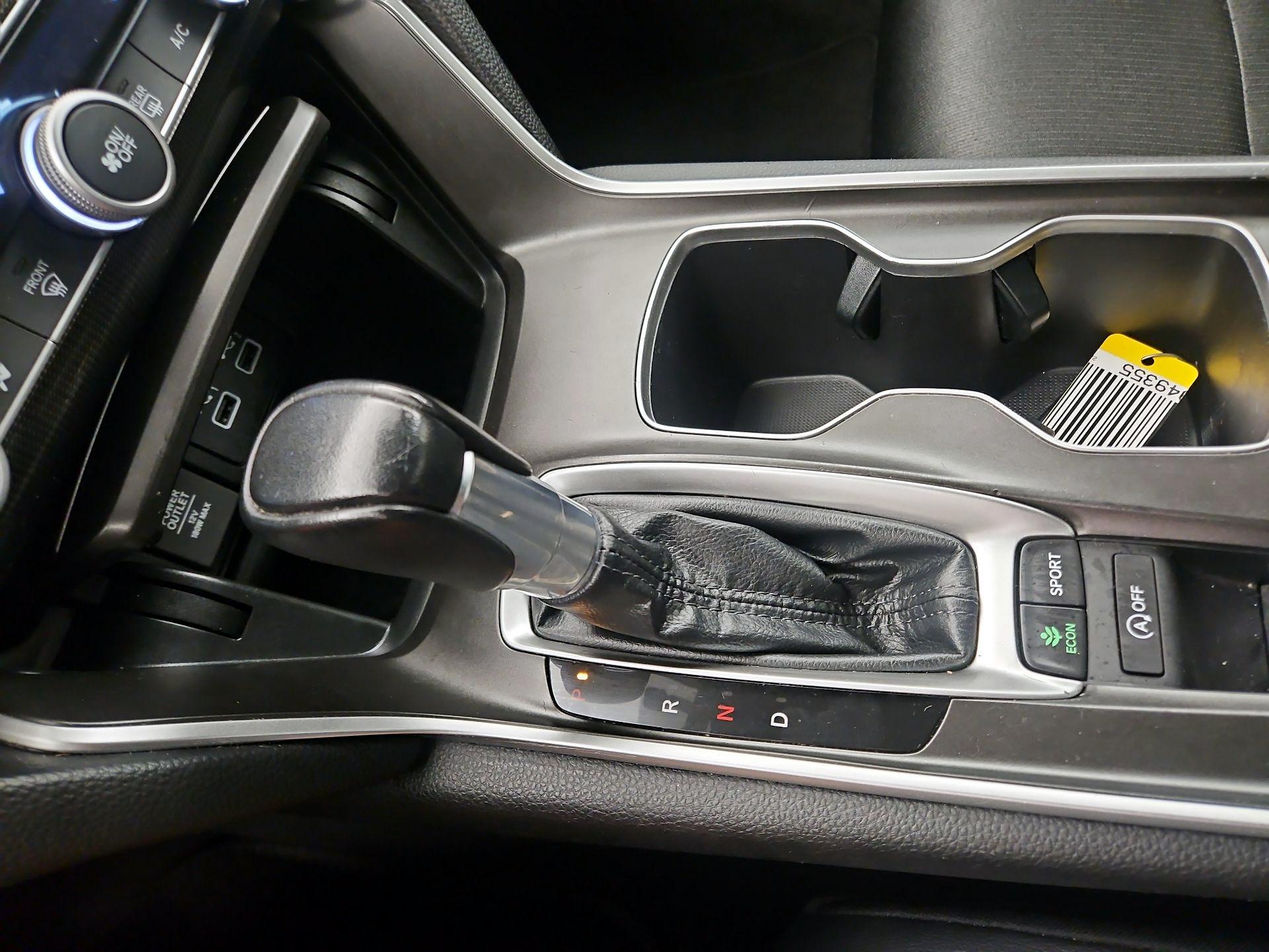 Thumbnail: 2022 Honda Accord - 17
