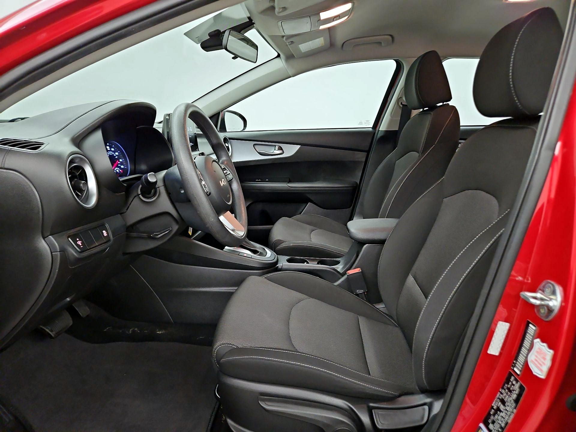Thumbnail: 2023 Kia Forte - 11