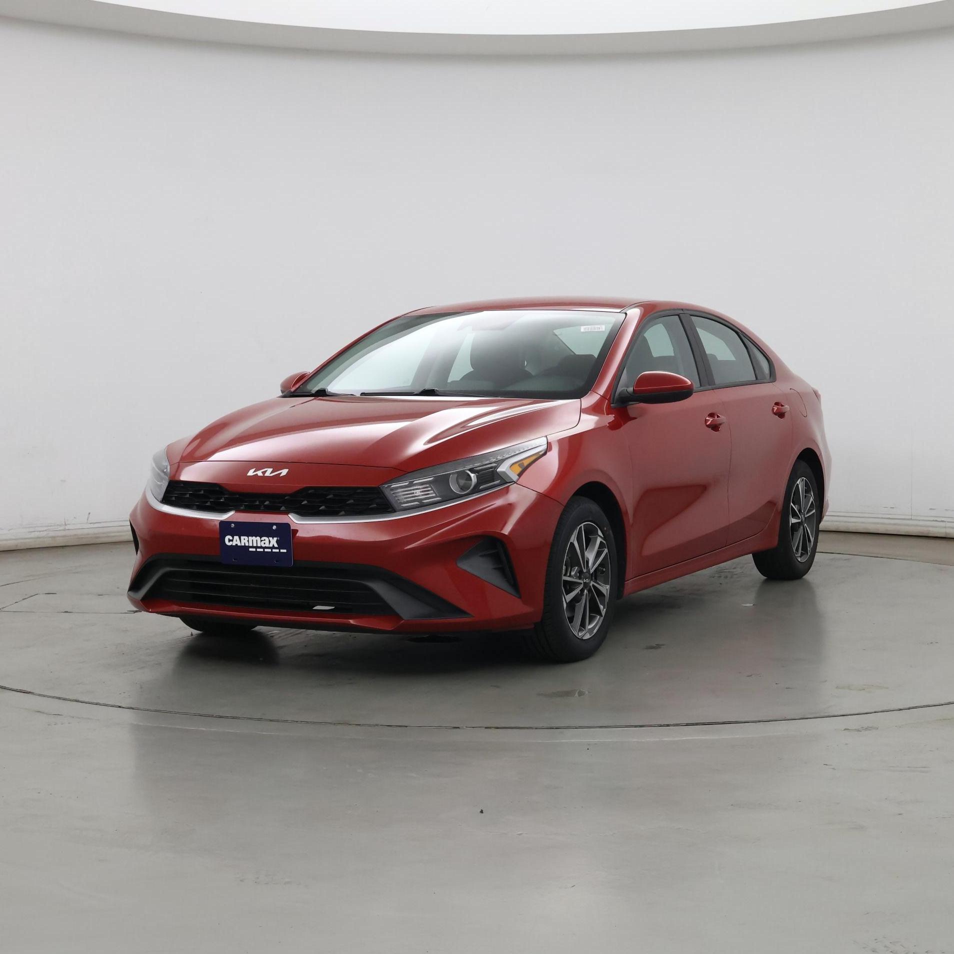 Thumbnail: 2023 Kia Forte - 4