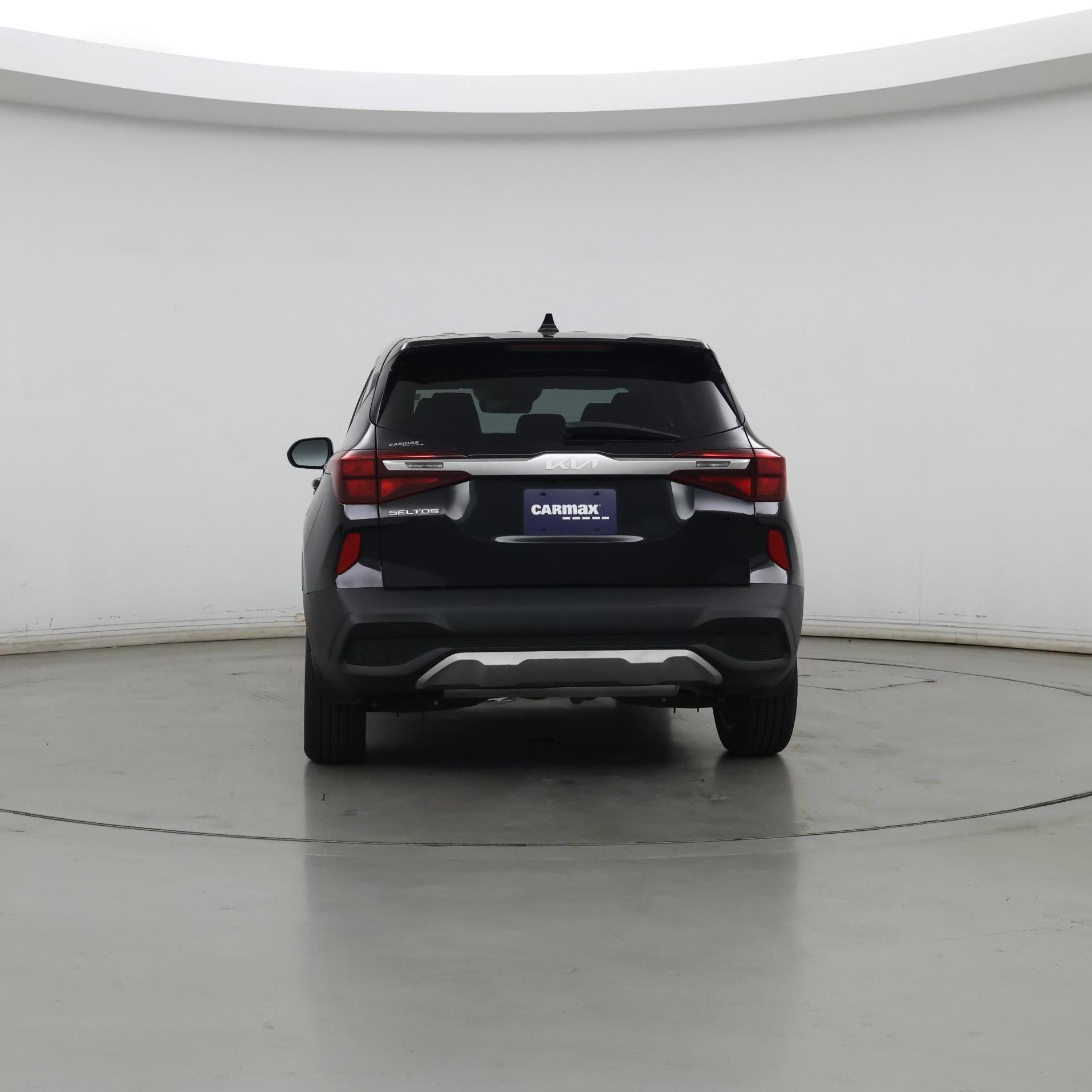 Thumbnail: 2023 Kia Seltos - 6