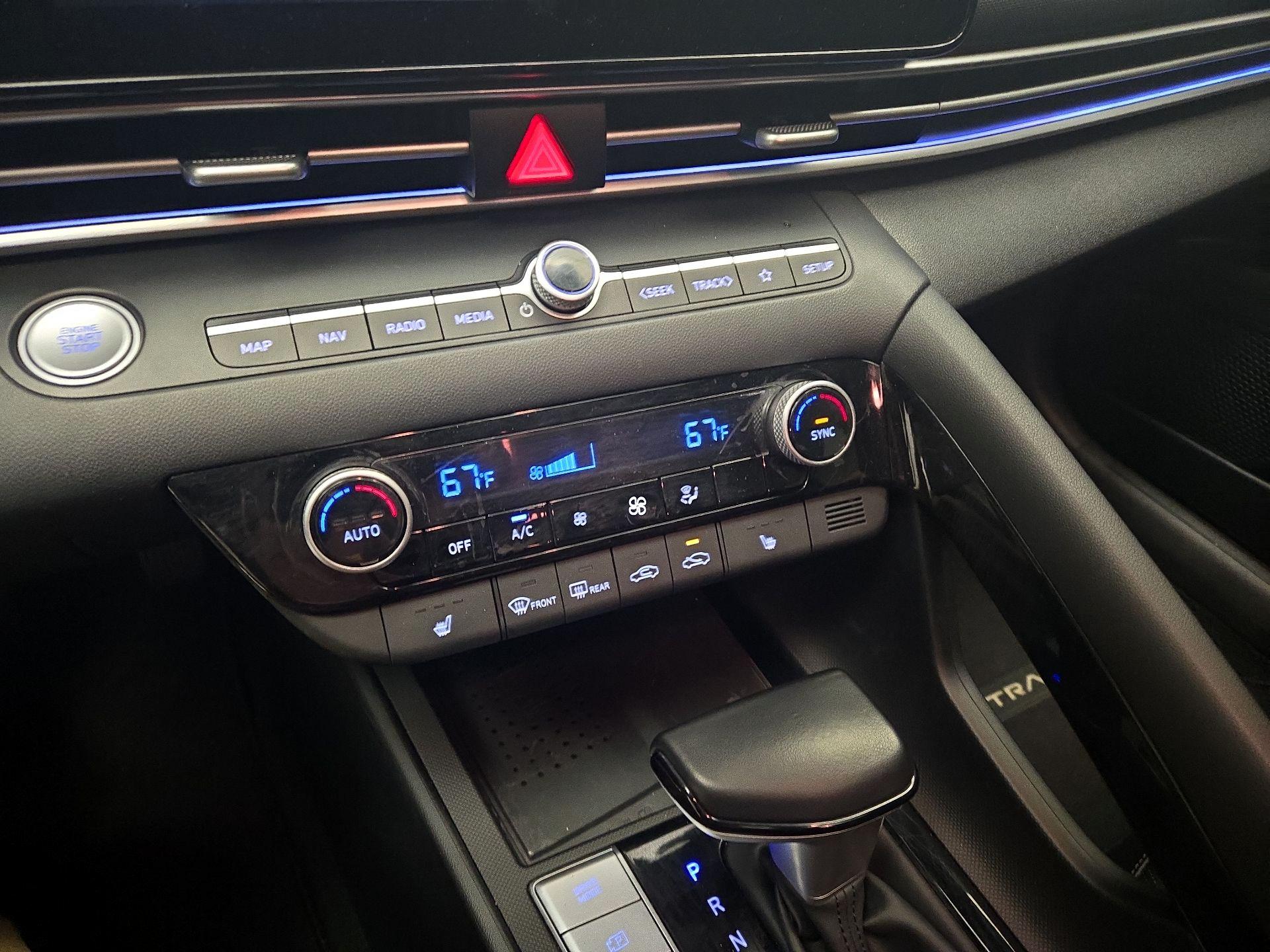 Thumbnail: 2023 Hyundai Elantra - 17