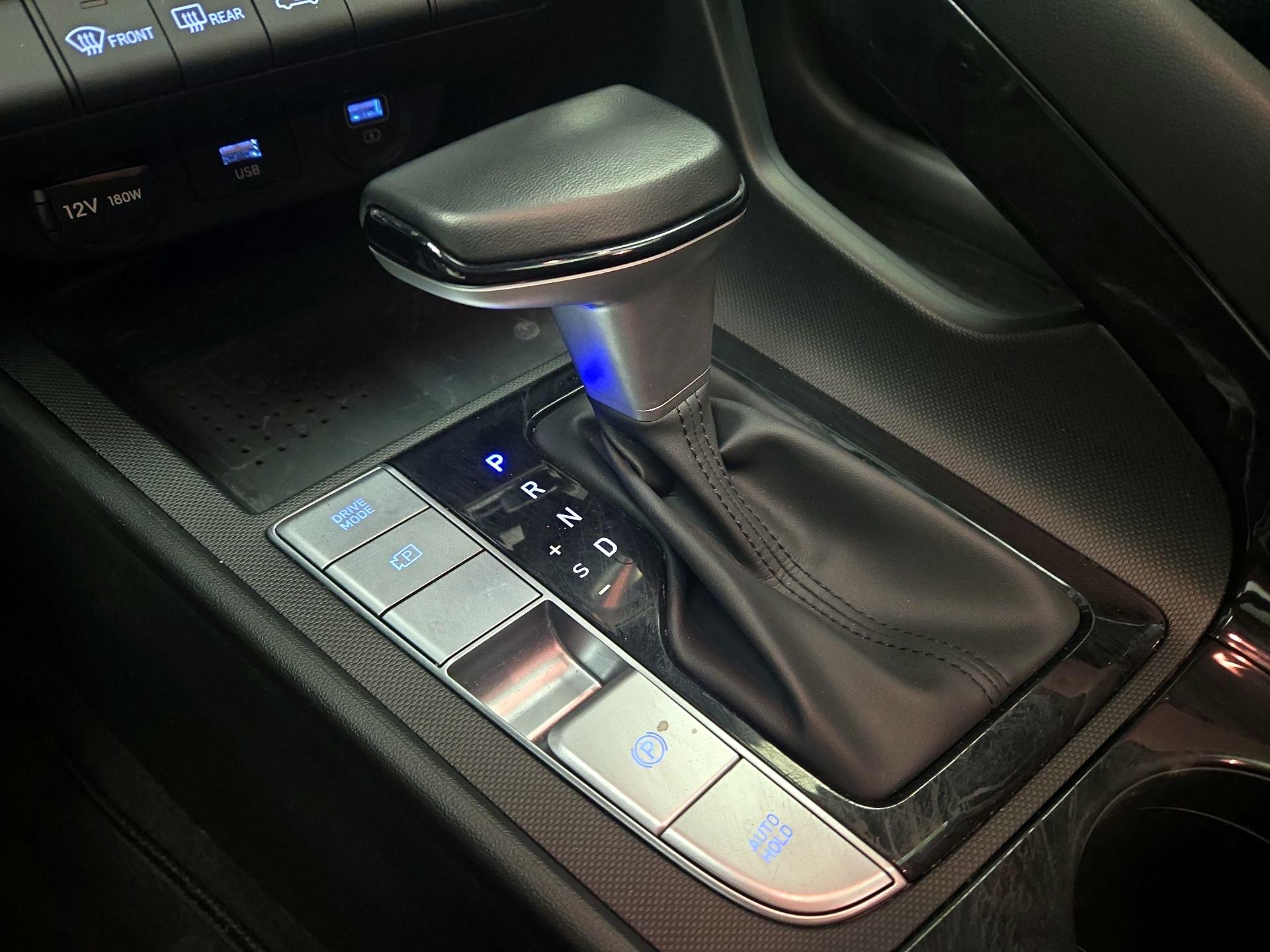 Thumbnail: 2023 Hyundai Elantra - 18