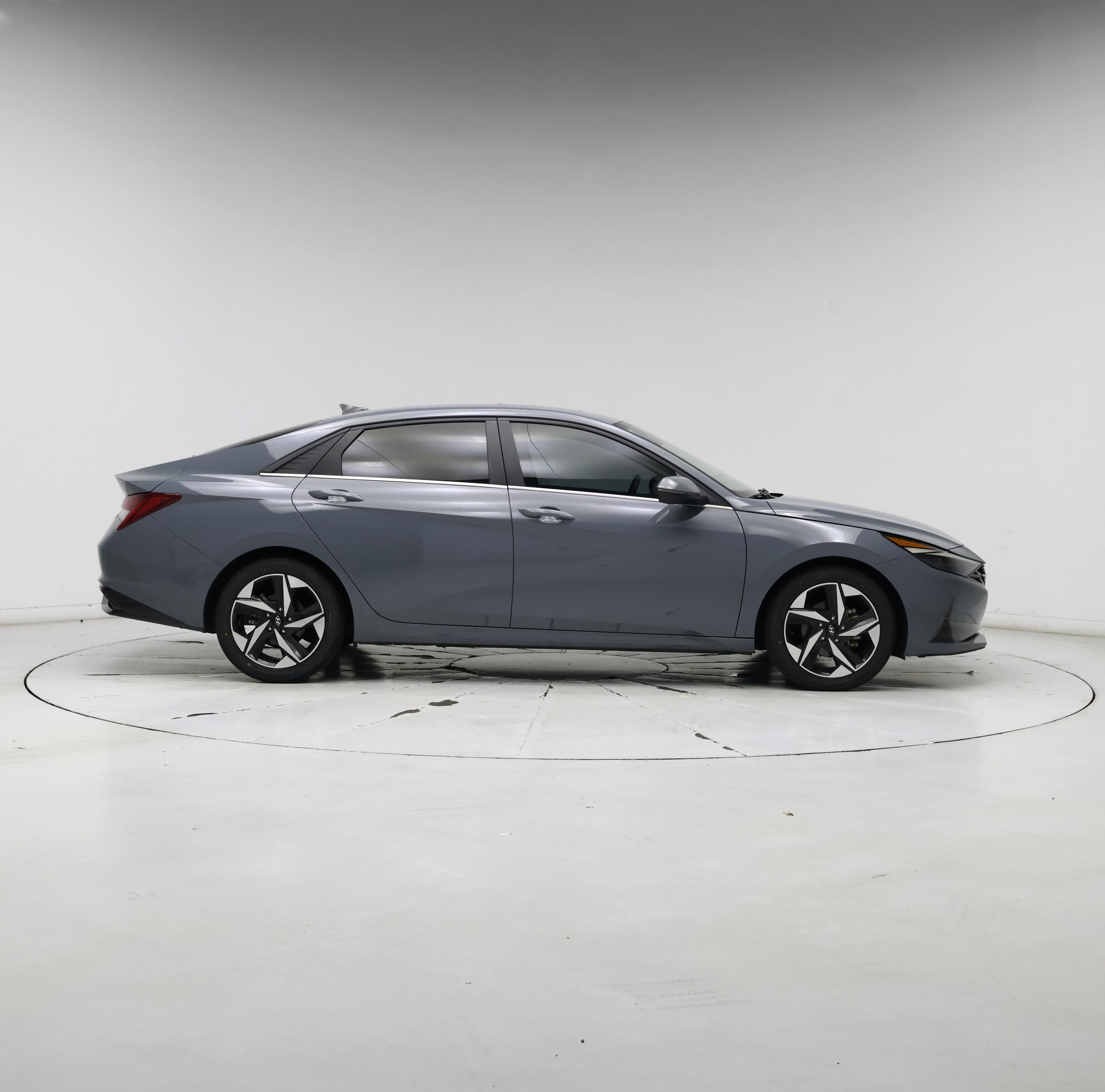 Thumbnail: 2023 Hyundai Elantra - 7