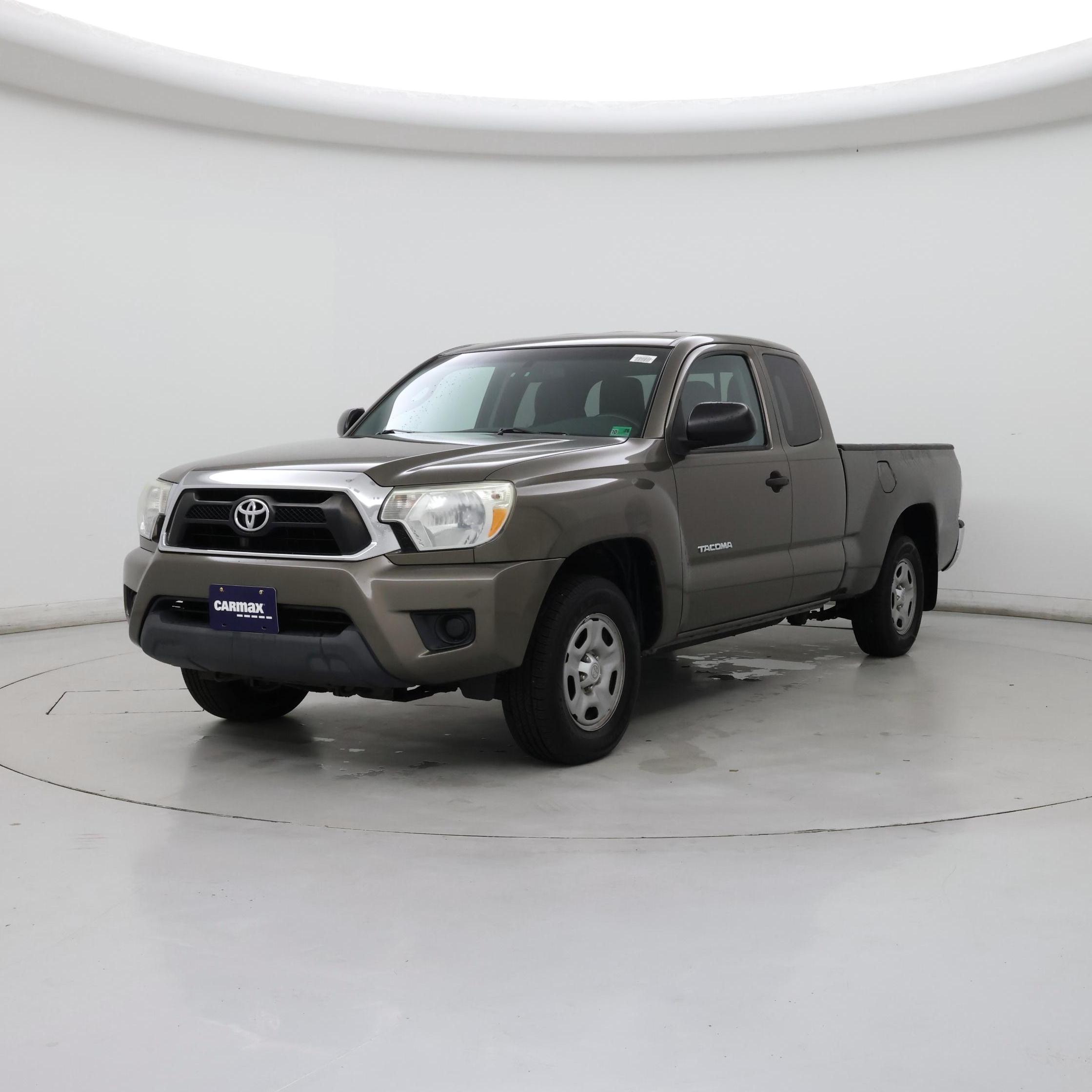 Thumbnail: 2014 Toyota Tacoma - 4
