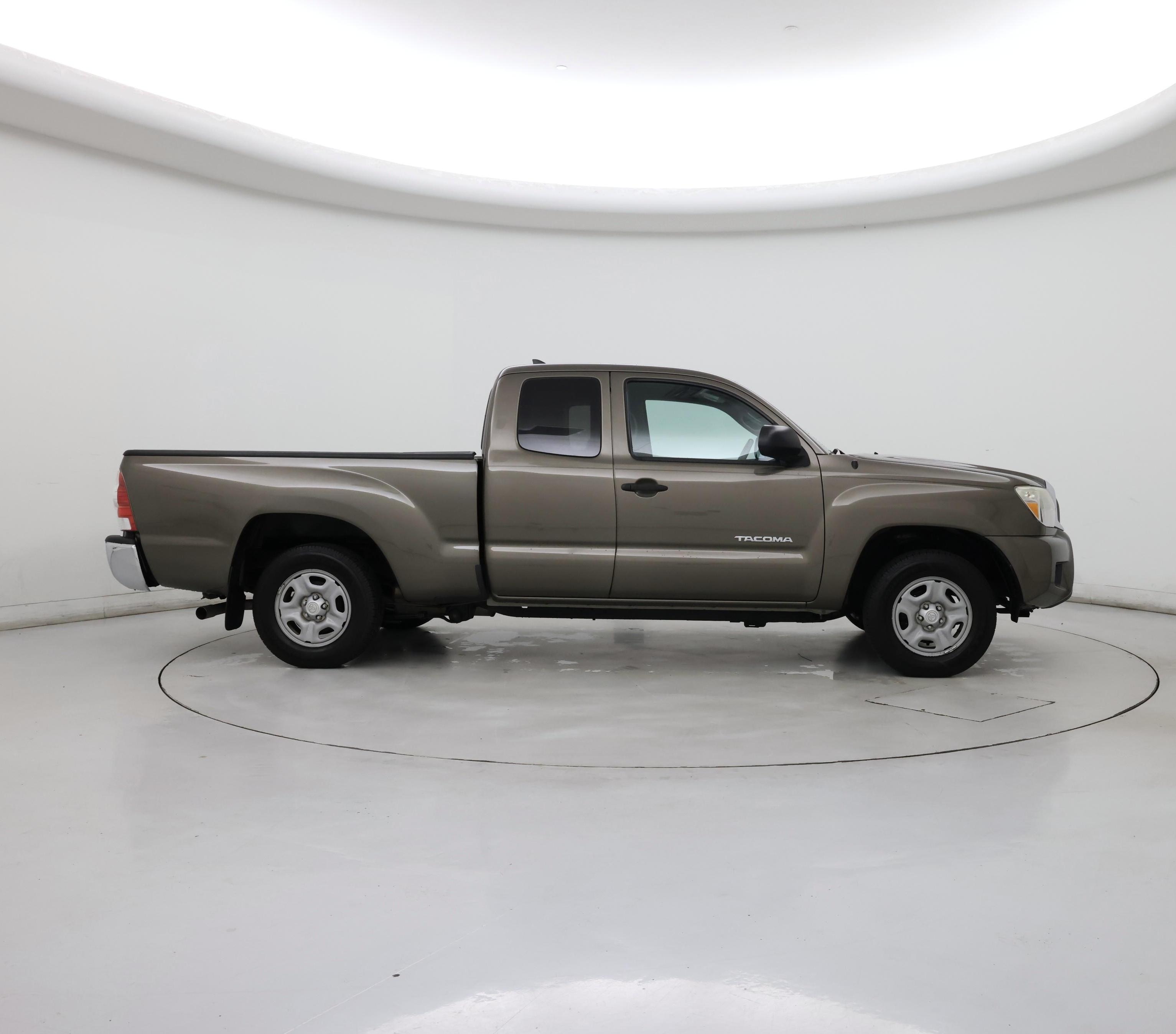 Thumbnail: 2014 Toyota Tacoma - 7