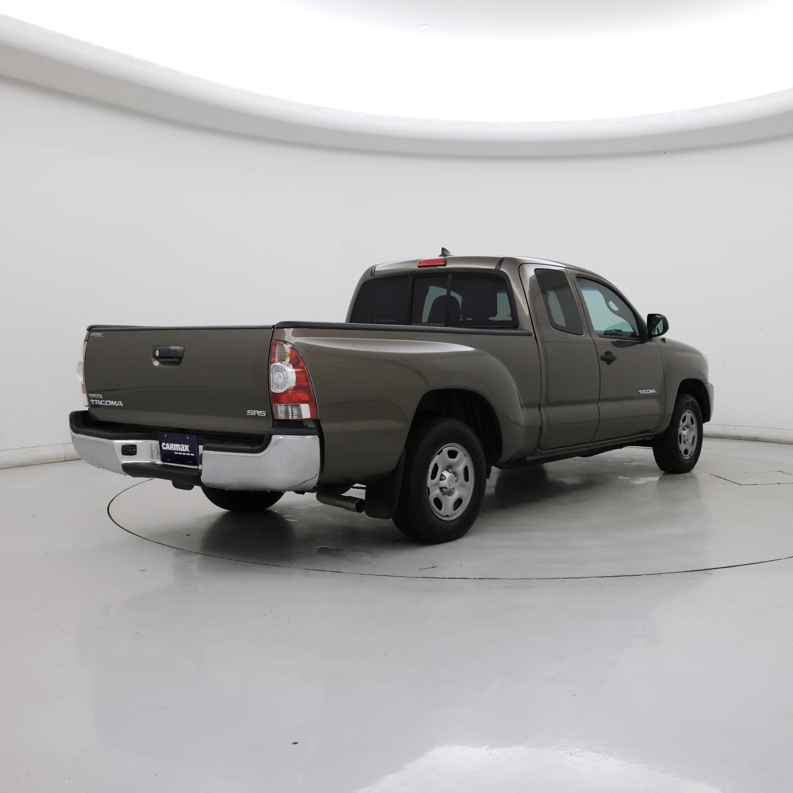 Thumbnail: 2014 Toyota Tacoma - 8