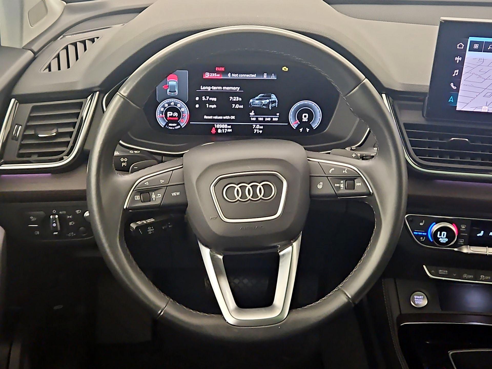 Thumbnail: 2023 Audi Q5 - 10