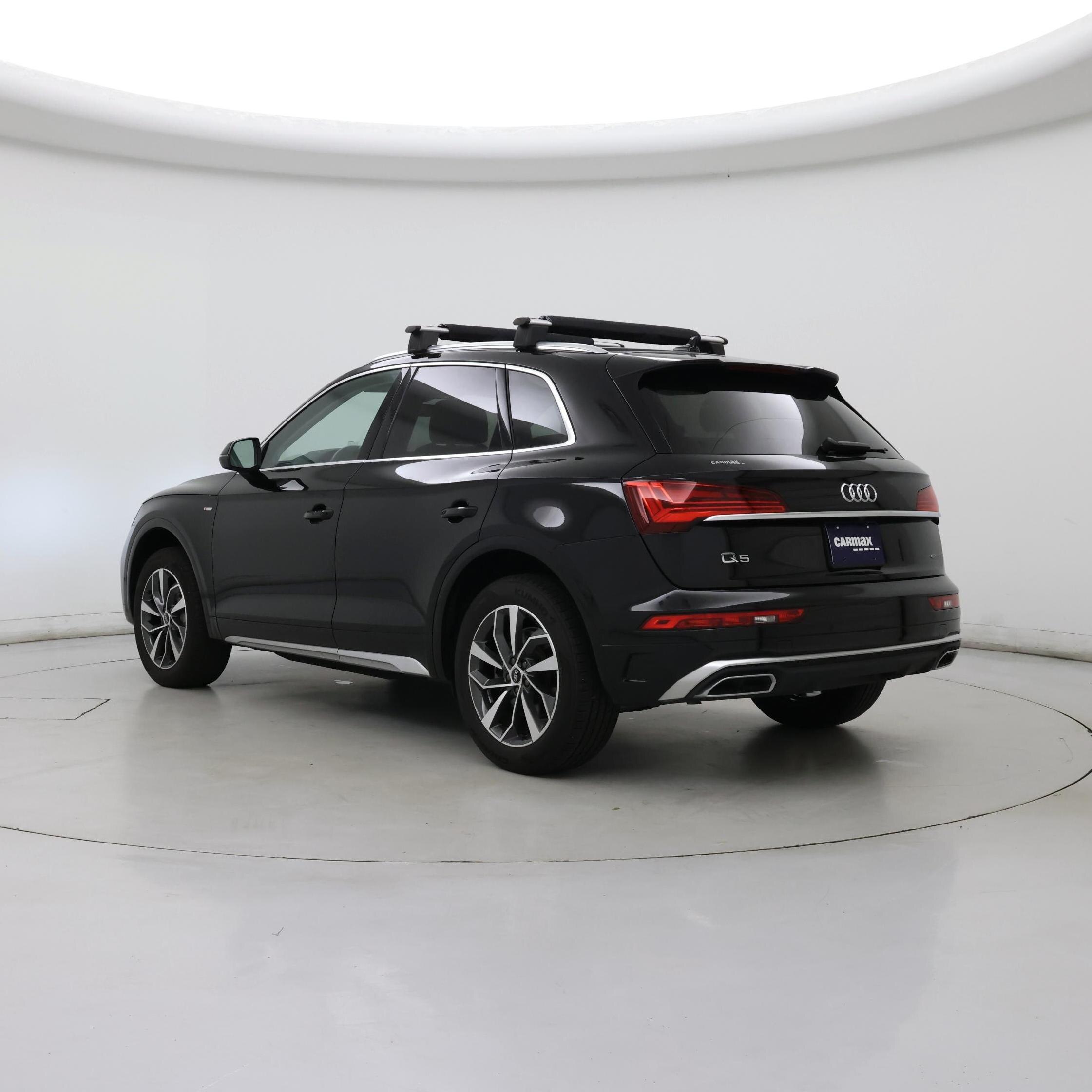Thumbnail: 2023 Audi Q5 - 2