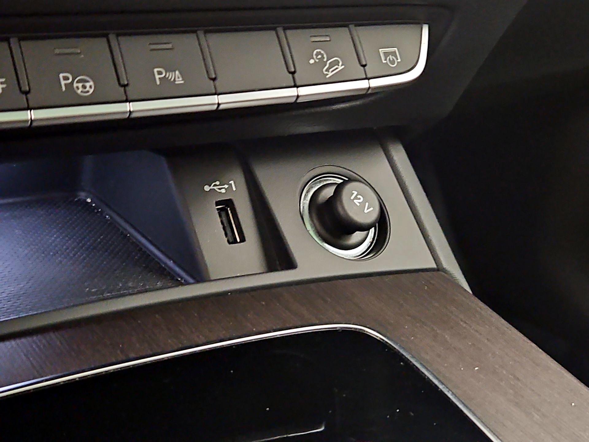 Thumbnail: 2023 Audi Q5 - 19