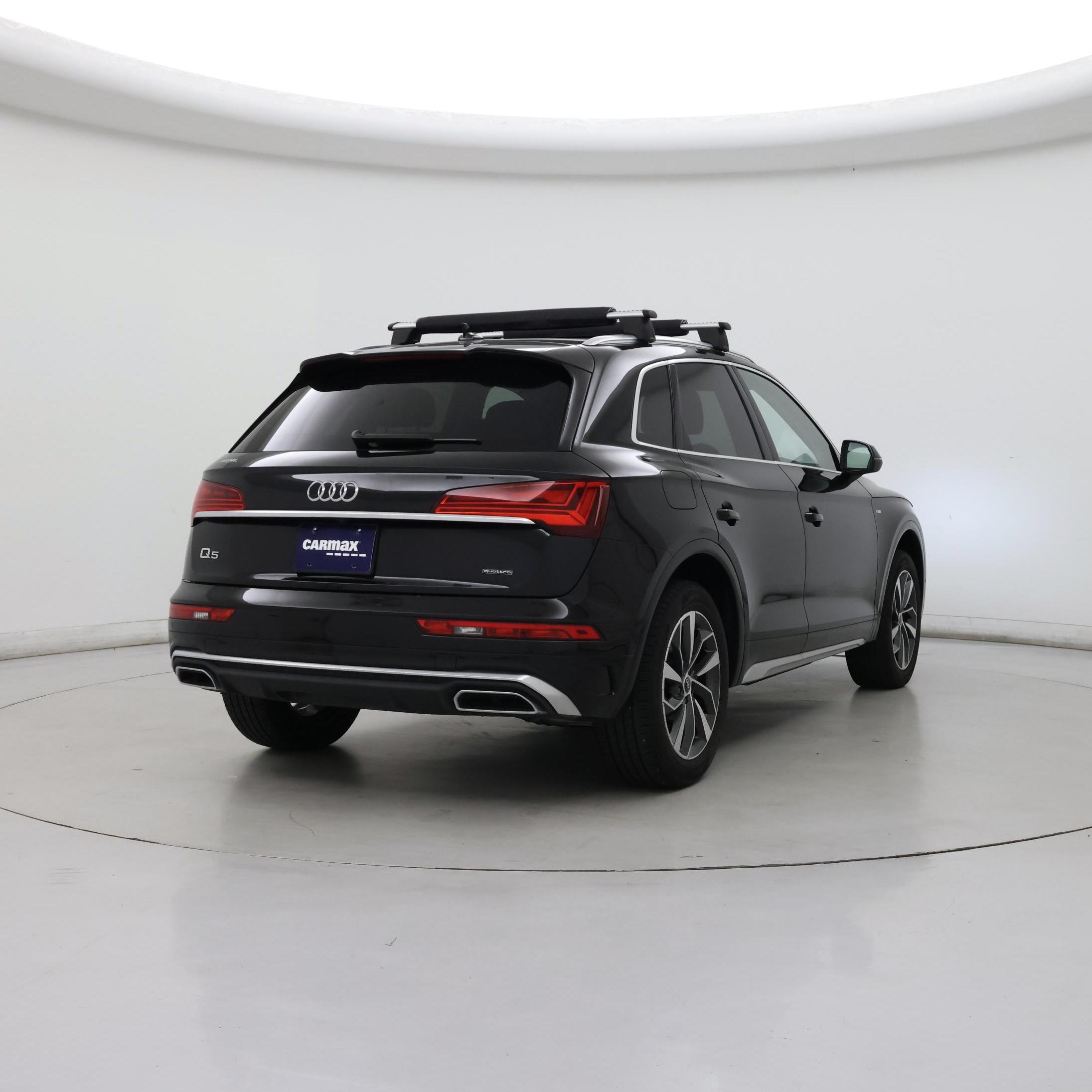 Thumbnail: 2023 Audi Q5 - 8