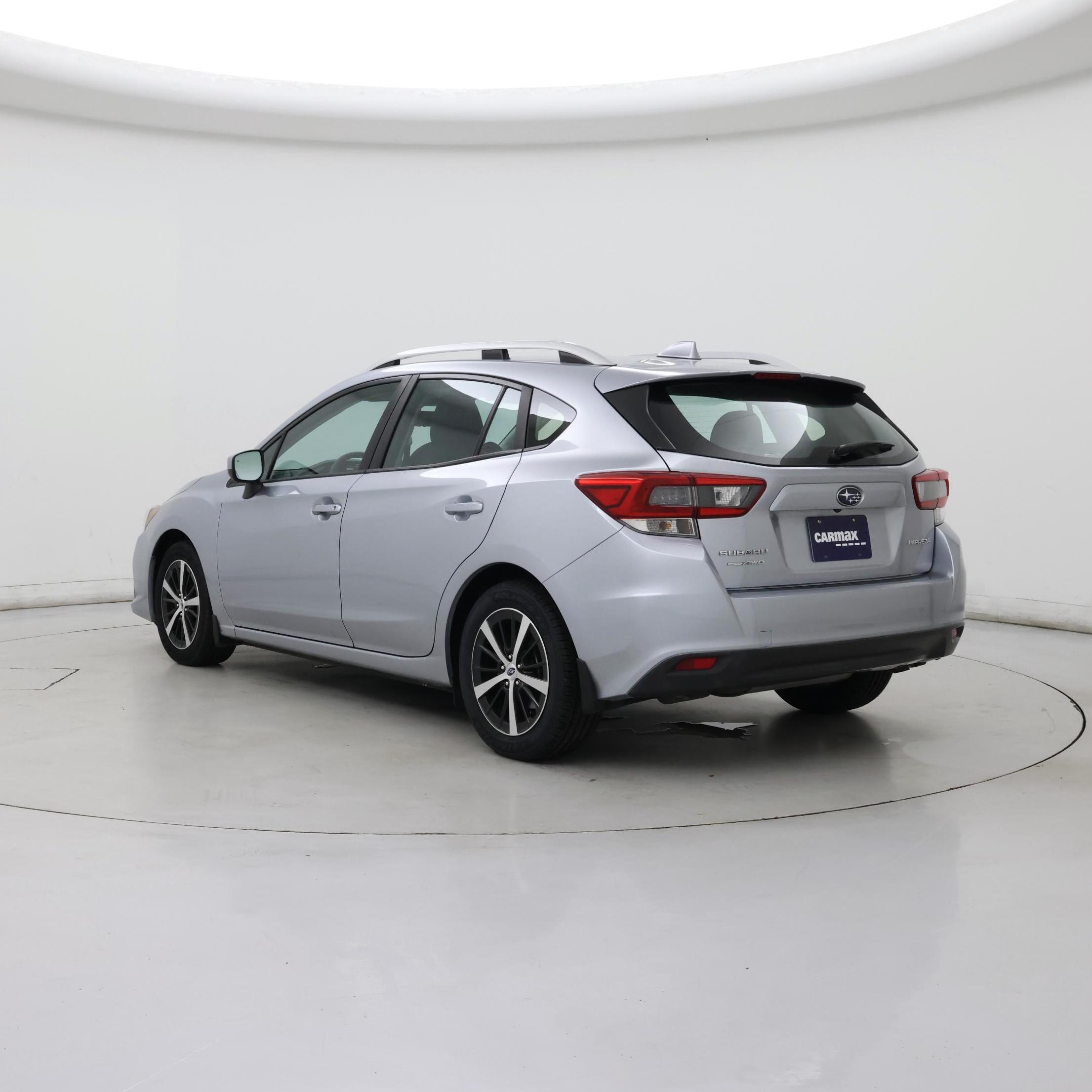 Thumbnail: 2023 Subaru Impreza - 2