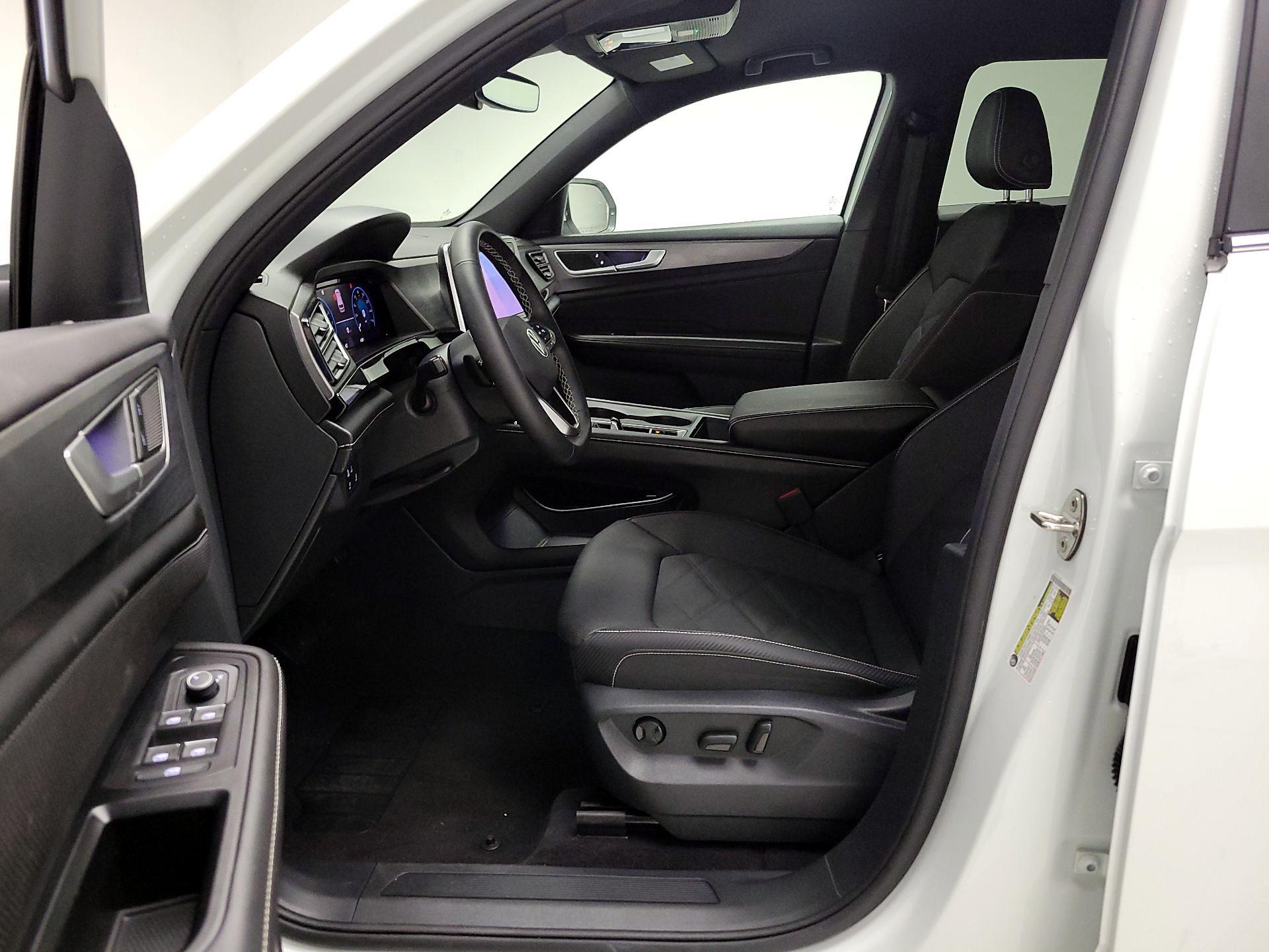 Thumbnail: 2024 Volkswagen Atlas - 11