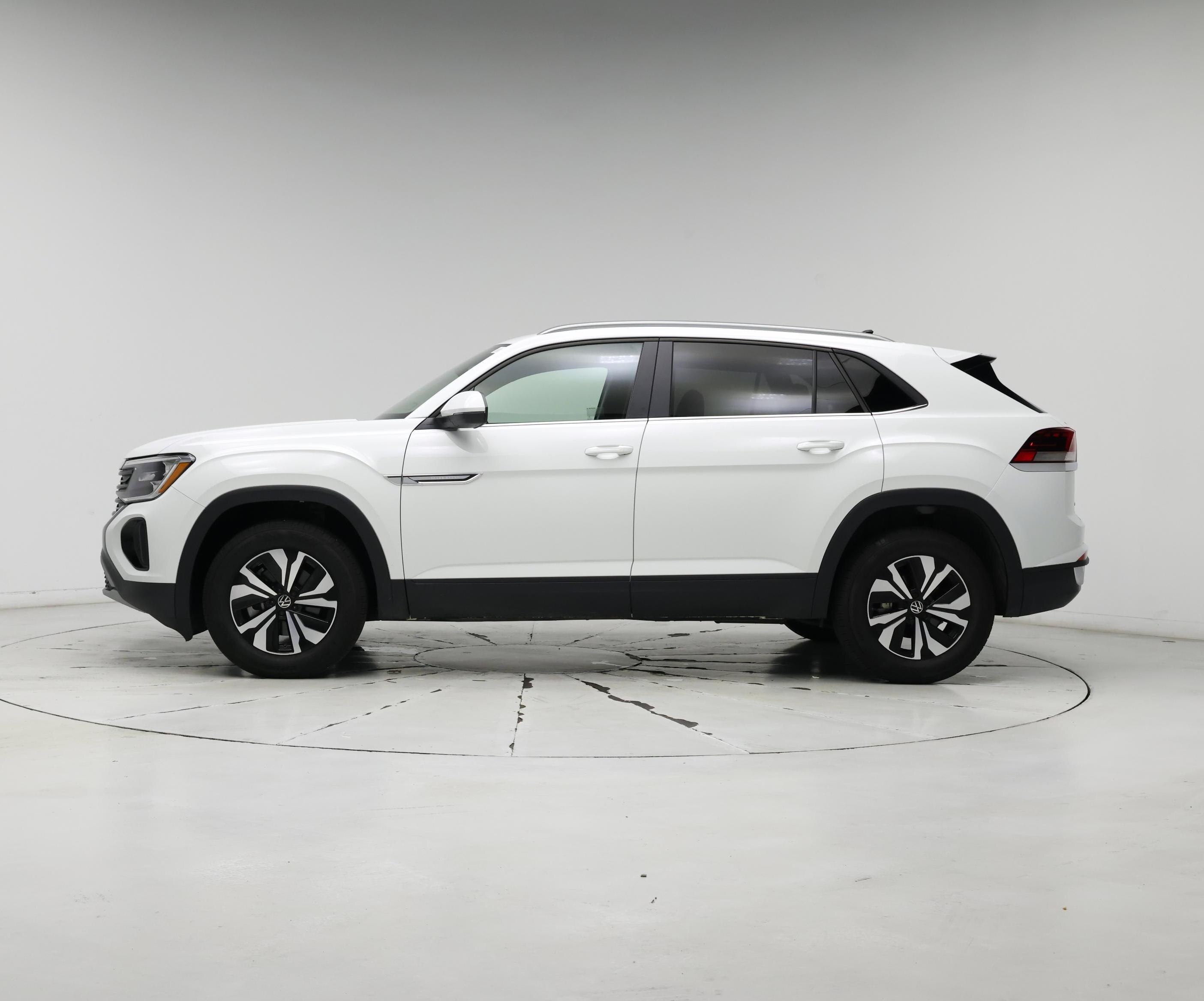Thumbnail: 2024 Volkswagen Atlas - 3