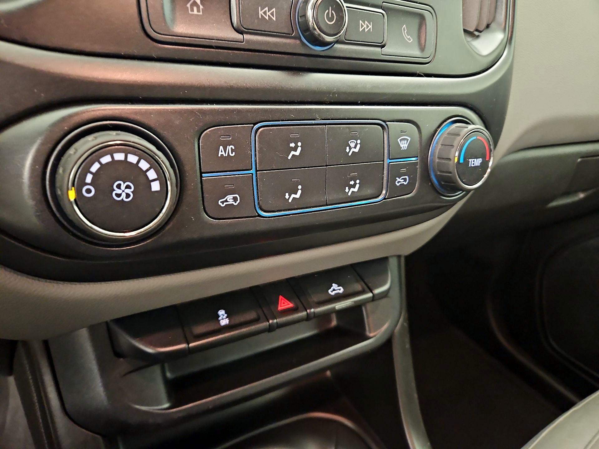 Thumbnail: 2019 Chevrolet Colorado - 16