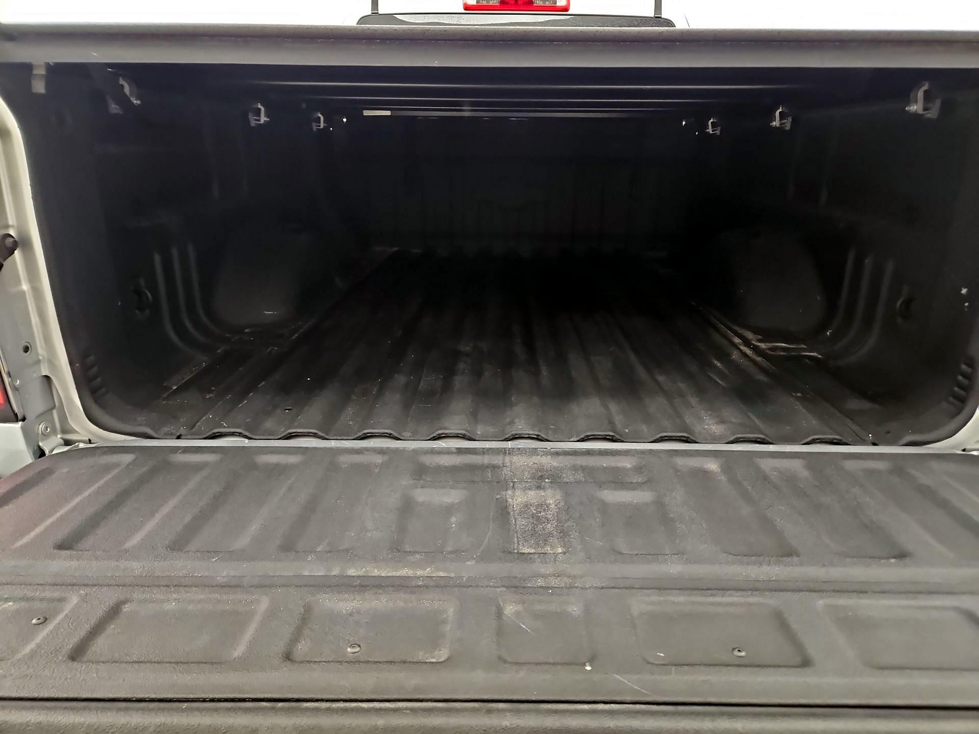 Thumbnail: 2019 Chevrolet Colorado - 20