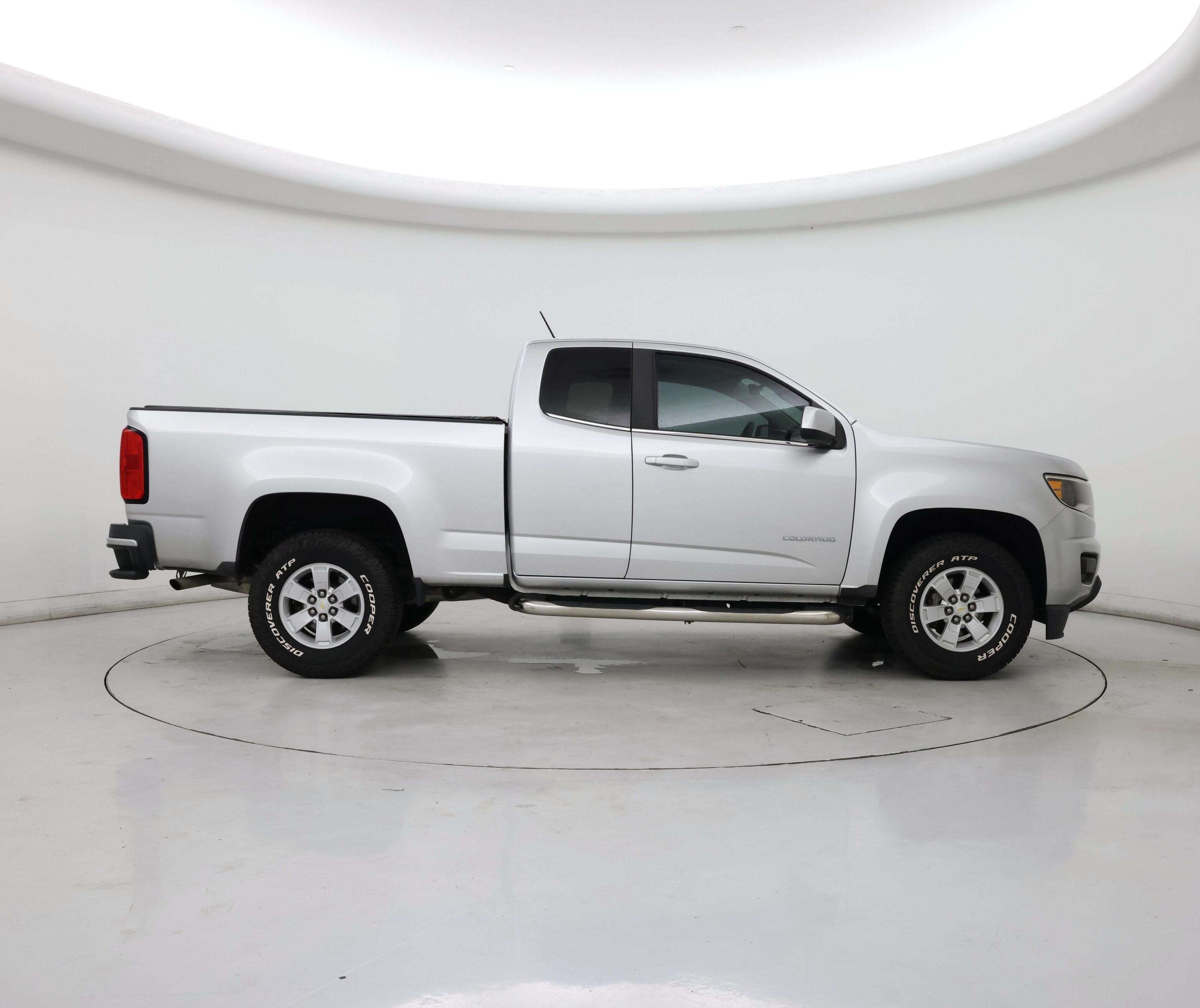 Thumbnail: 2019 Chevrolet Colorado - 7