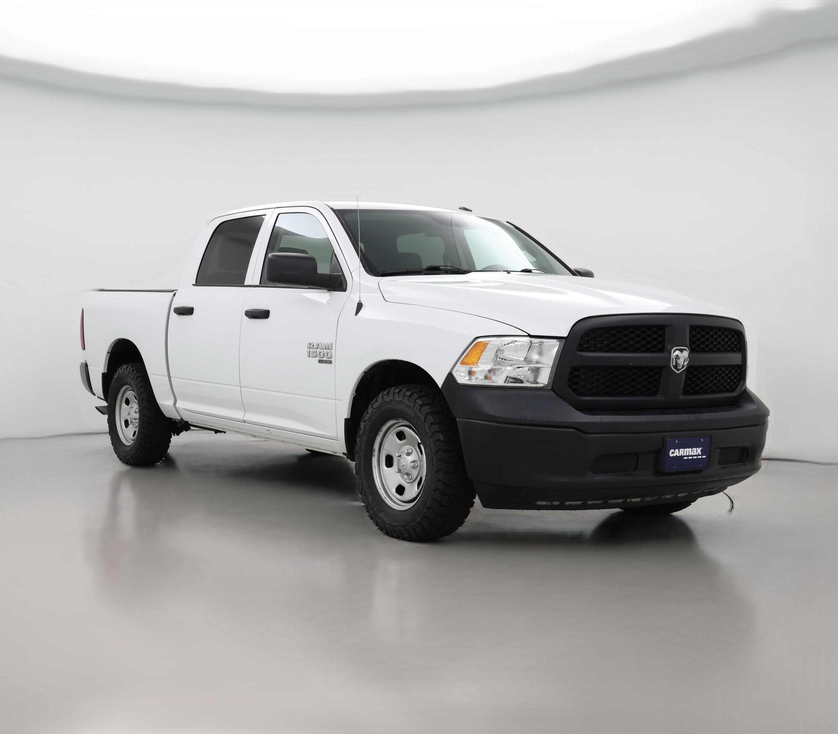 Thumbnail: 2022 RAM 1500 Classic - 1
