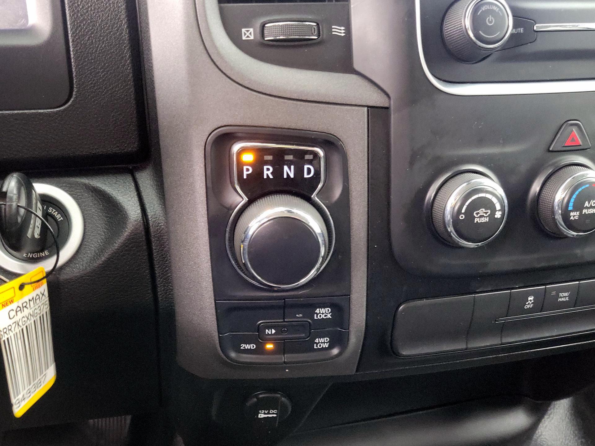 Thumbnail: 2022 RAM 1500 Classic - 17