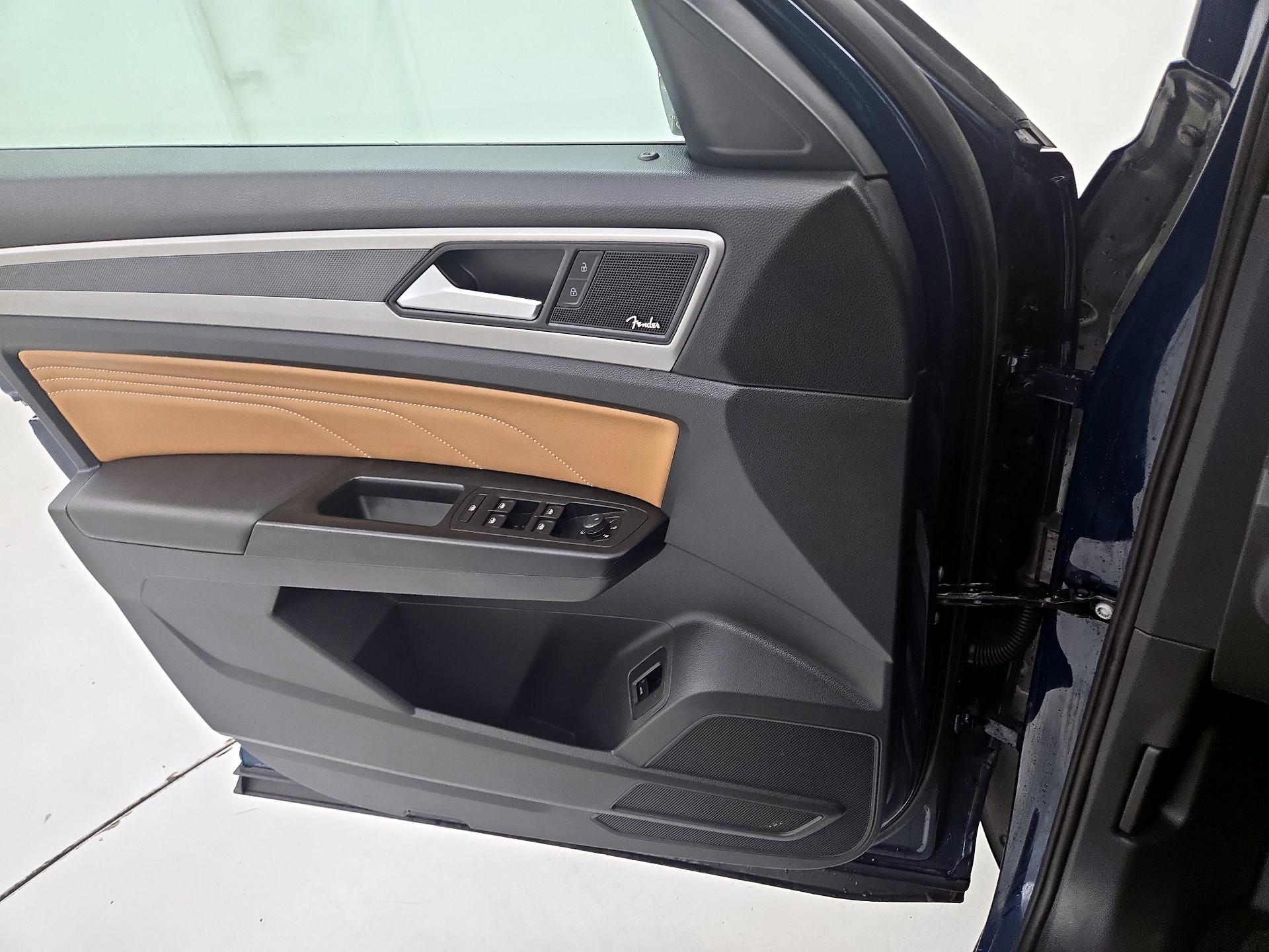 Thumbnail: 2020 Volkswagen Atlas - 12