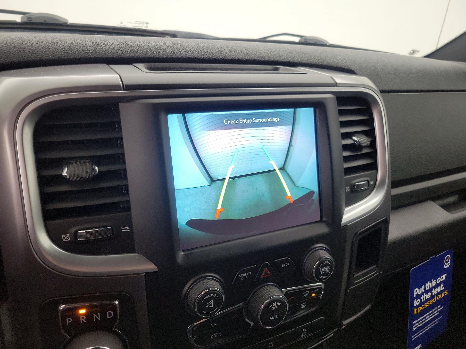 Thumbnail: 2021 RAM 1500 Classic - 14