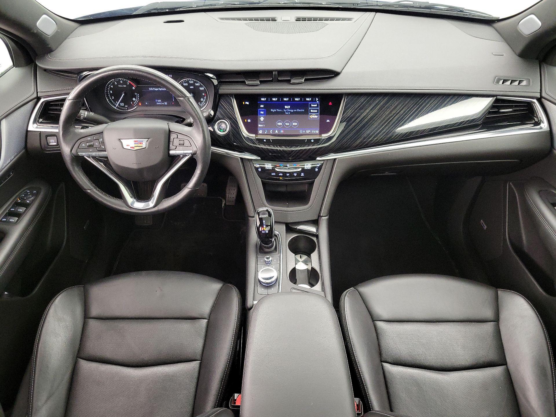 Thumbnail: 2023 Cadillac XT6 - 9