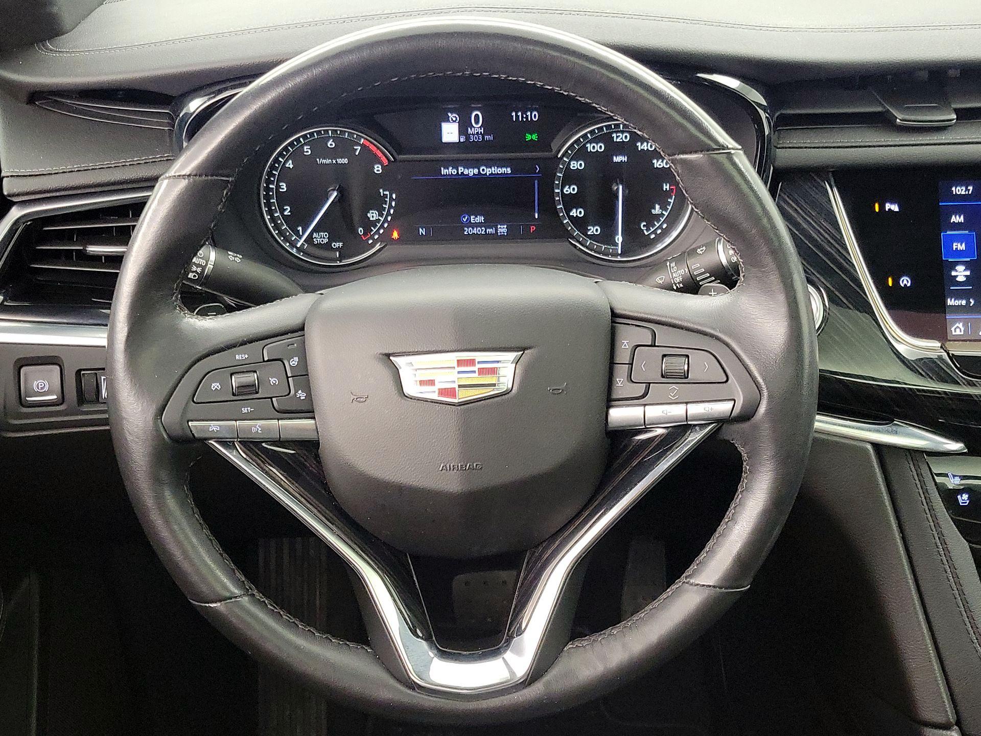 Thumbnail: 2023 Cadillac XT6 - 10