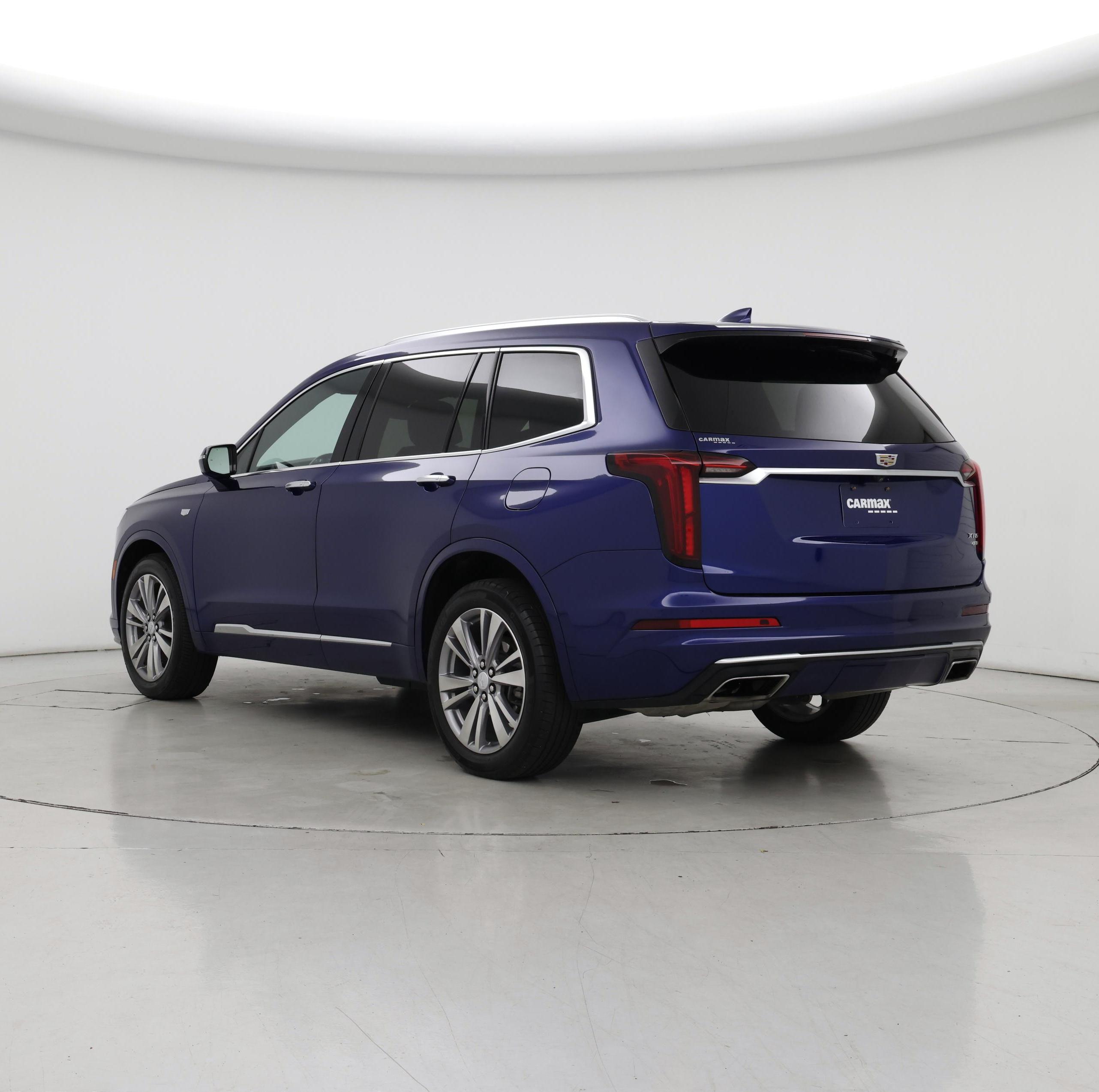 Thumbnail: 2023 Cadillac XT6 - 2