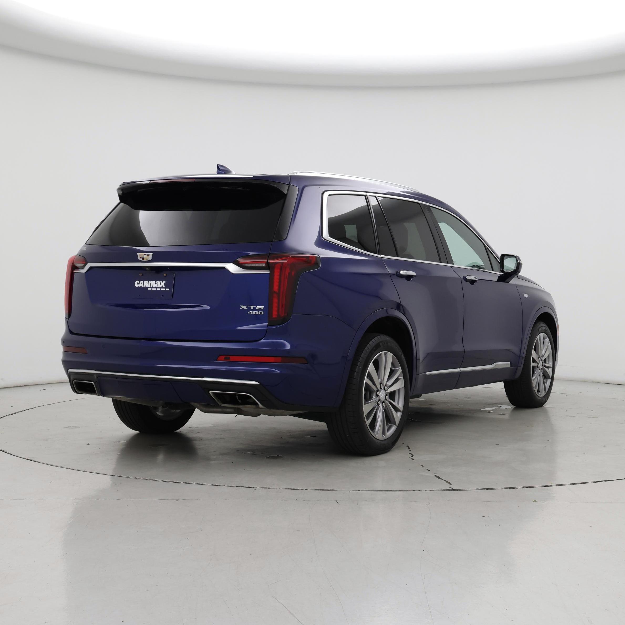 Thumbnail: 2023 Cadillac XT6 - 8