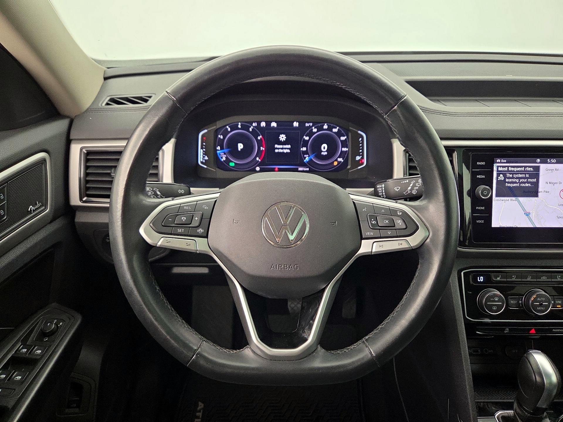 Thumbnail: 2021 Volkswagen Atlas - 10