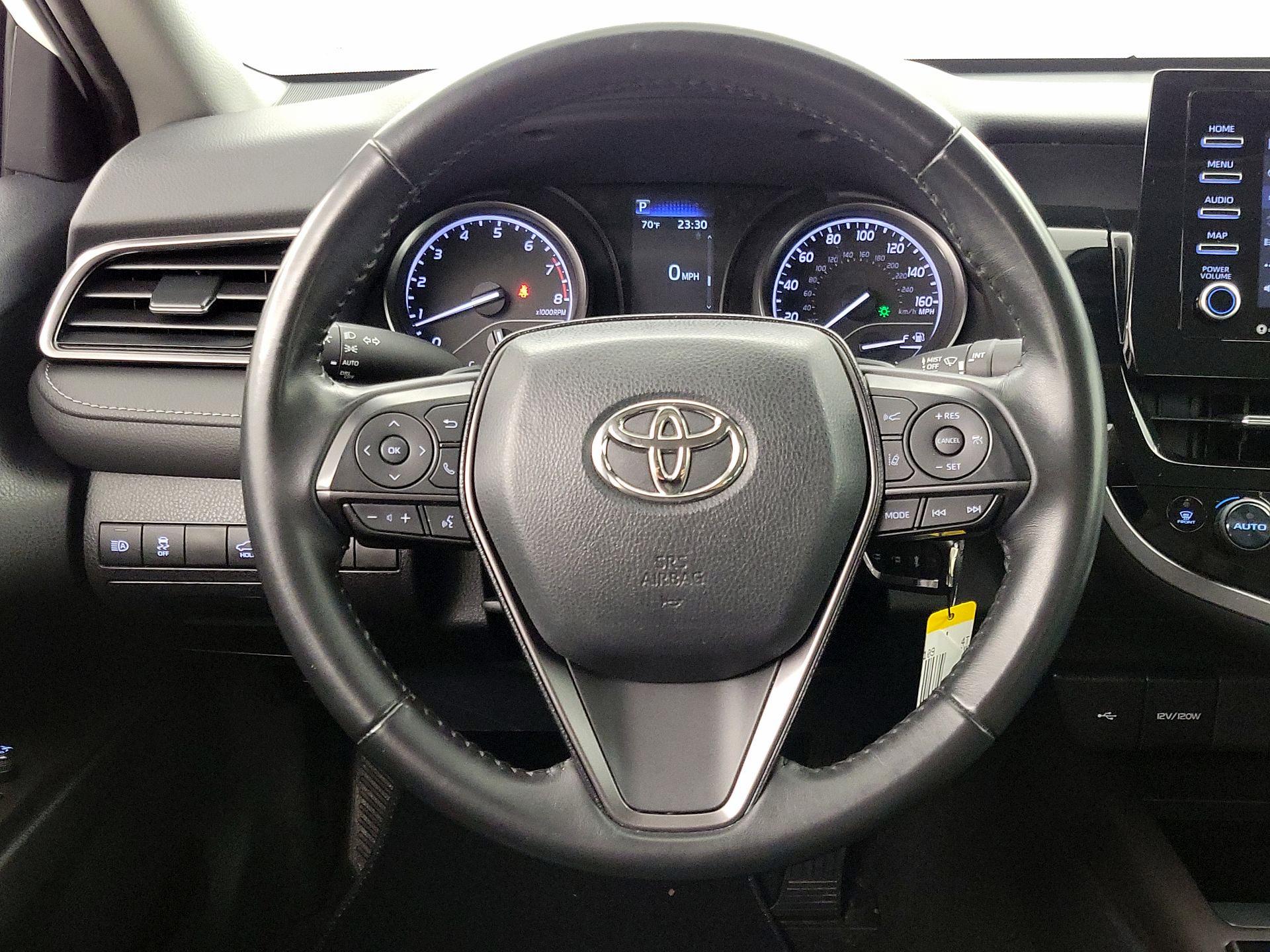 Thumbnail: 2023 Toyota Camry - 10