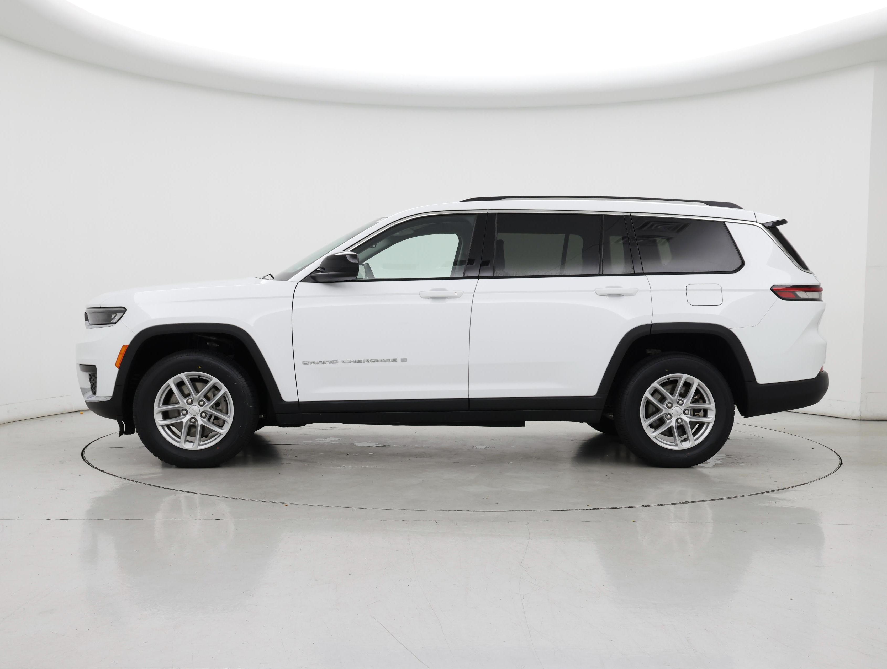 Thumbnail: 2023 Jeep Grand Cherokee L - 3