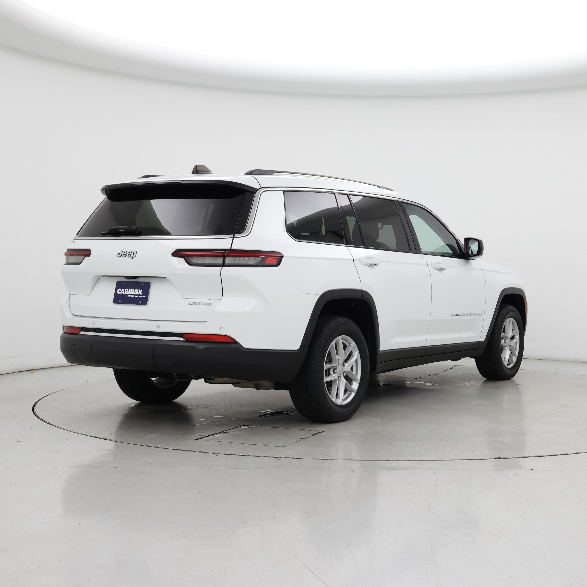 Thumbnail: 2023 Jeep Grand Cherokee L - 8