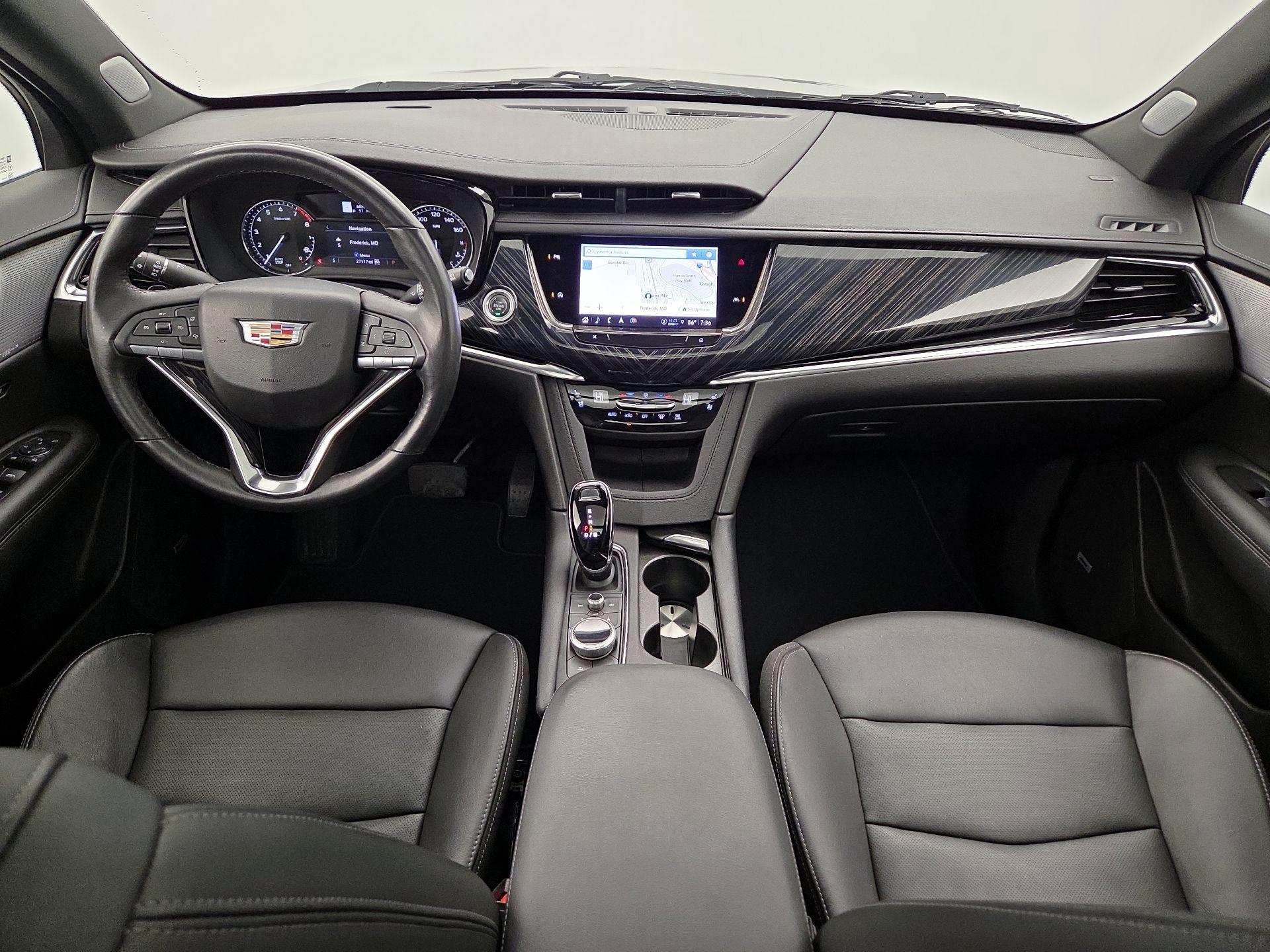 Thumbnail: 2023 Cadillac XT6 - 9