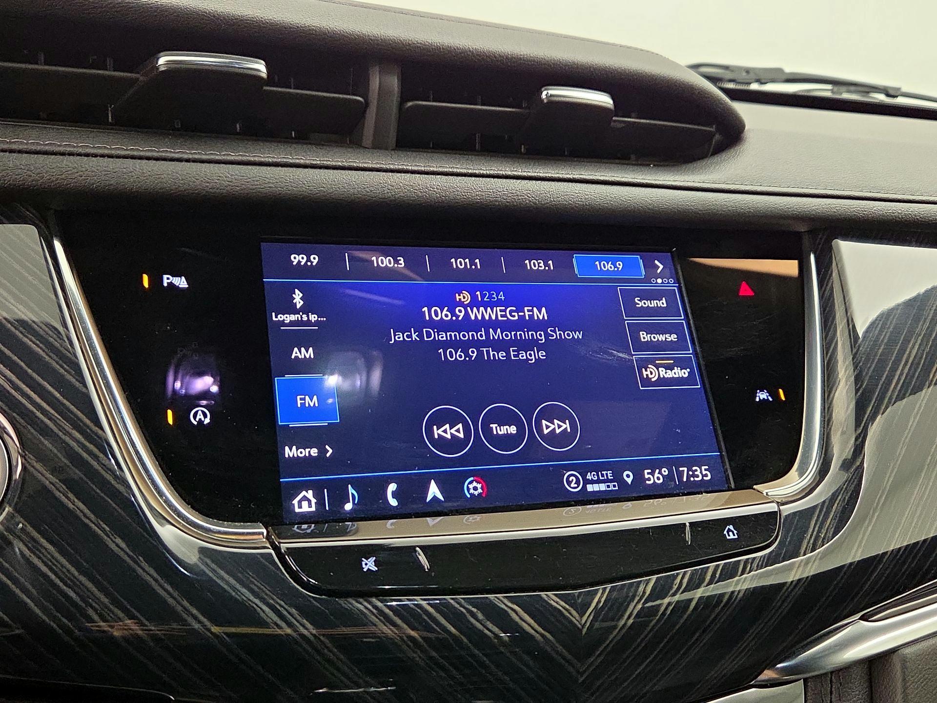 Thumbnail: 2023 Cadillac XT6 - 16